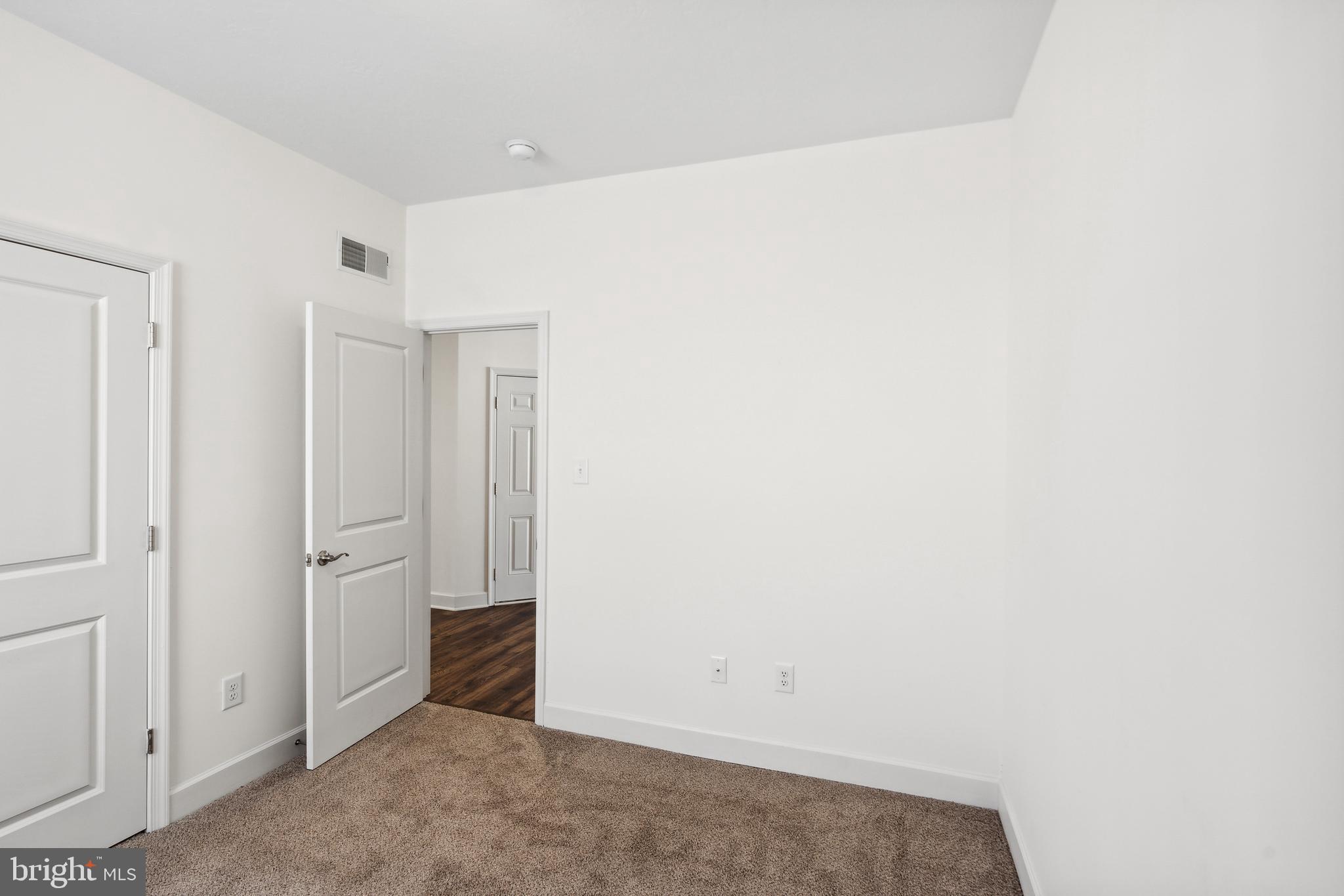 CUMBERLAND VILLAGE - Residential
