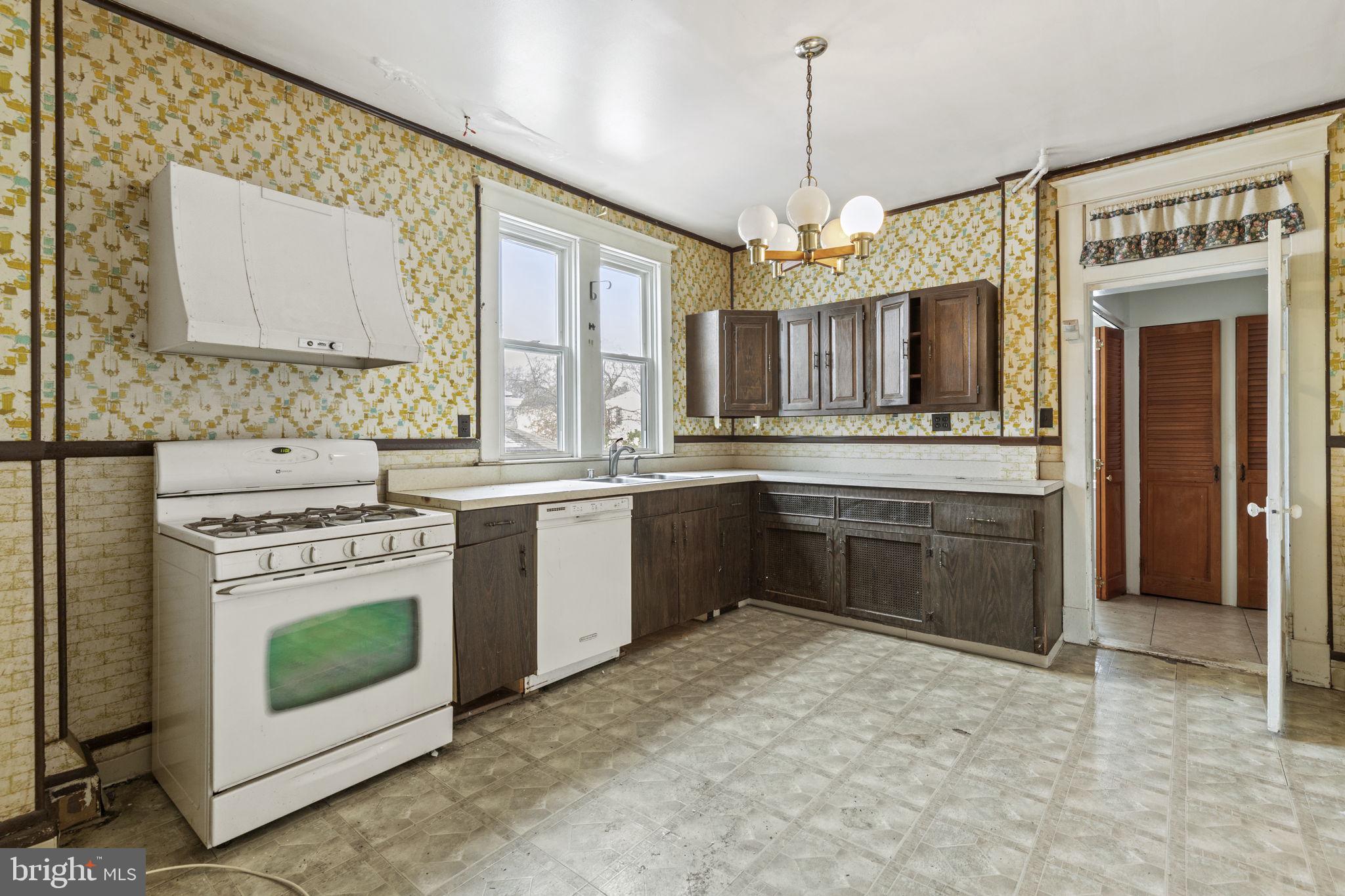 LINGANORE - Residential