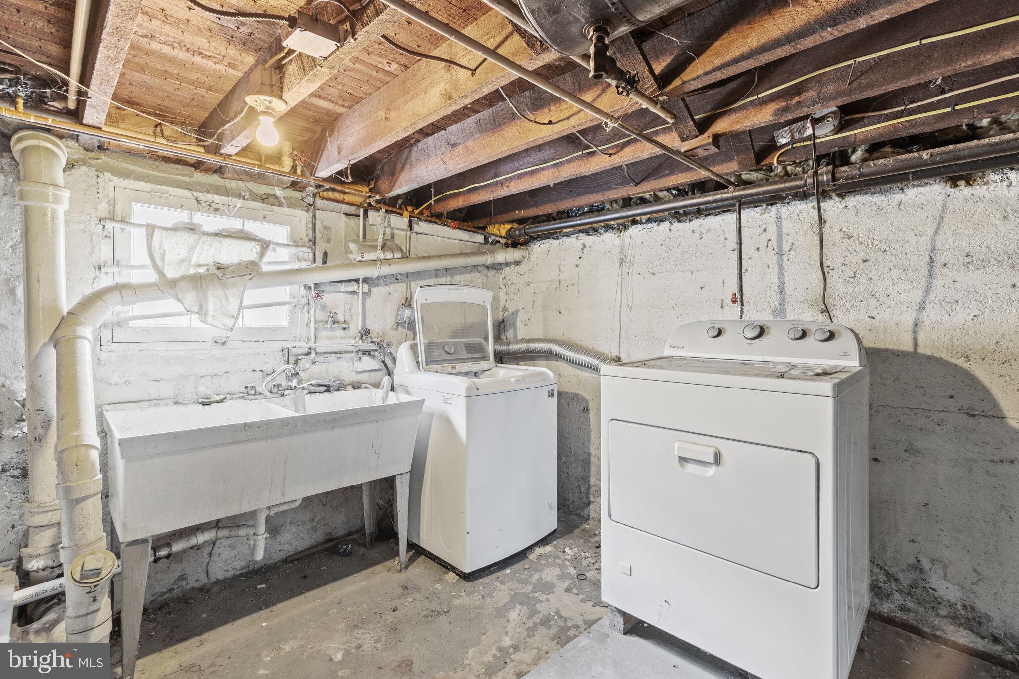 LINGANORE - Residential