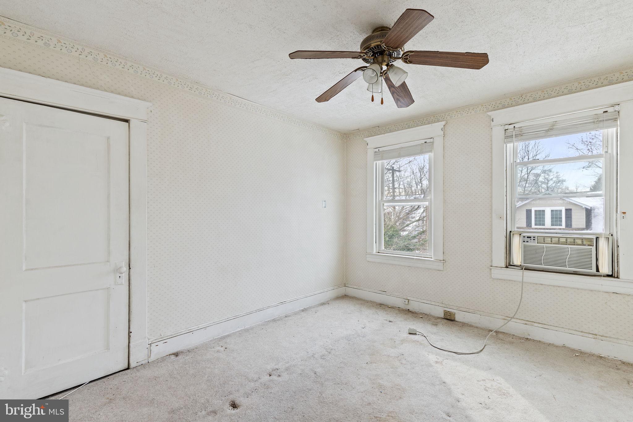 LINGANORE - Residential