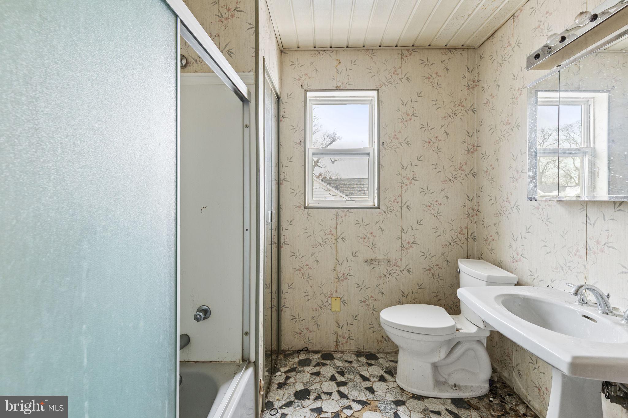 LINGANORE - Residential