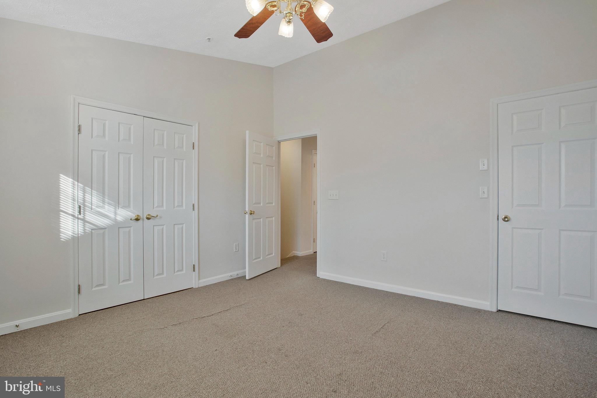 VISTA GARDENS PLAT 1> - Residential Lease