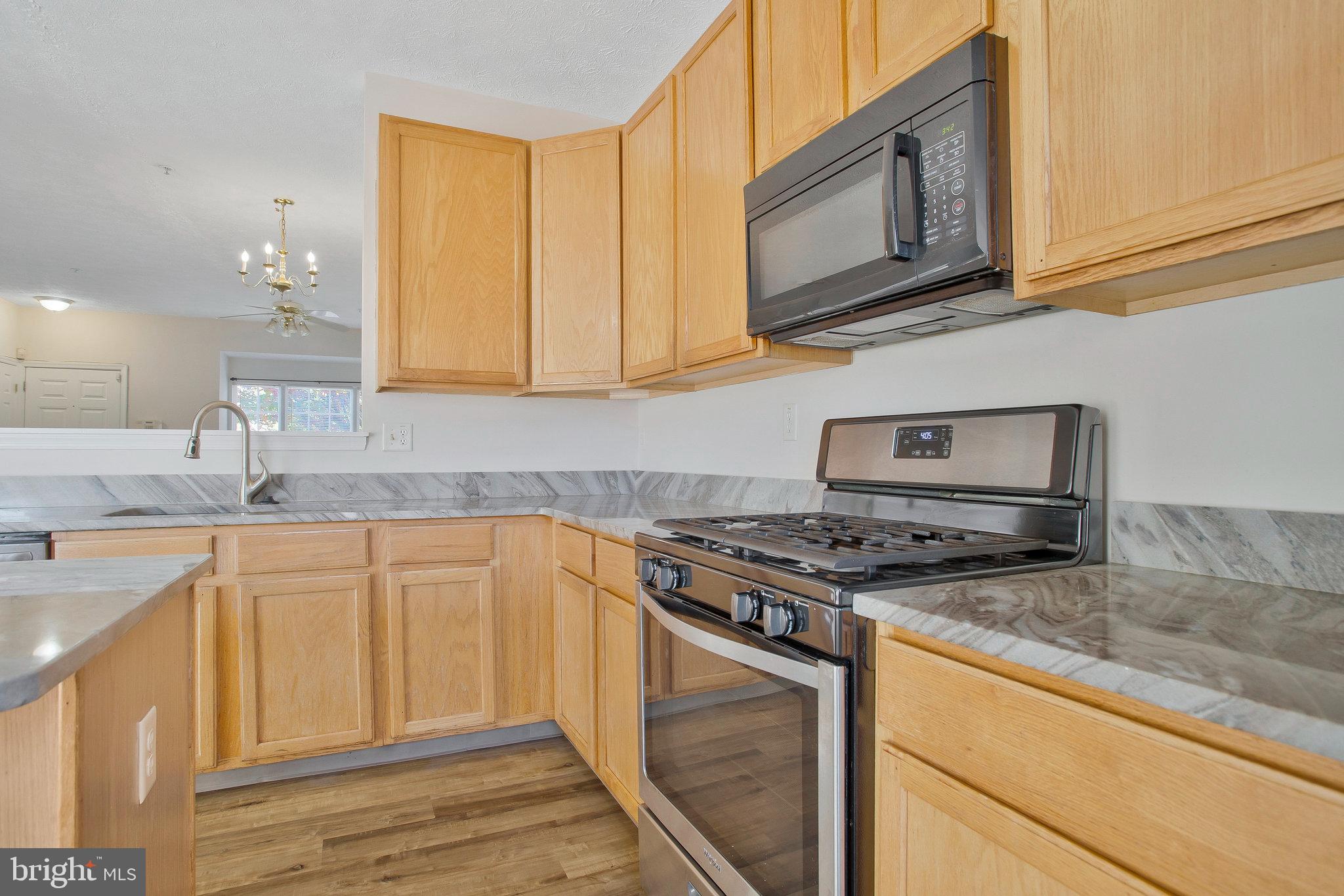 VISTA GARDENS PLAT 1> - Residential Lease