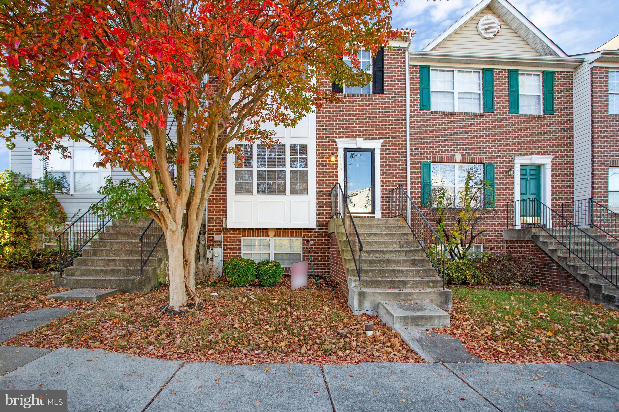 VISTA GARDENS PLAT 1> - Residential Lease