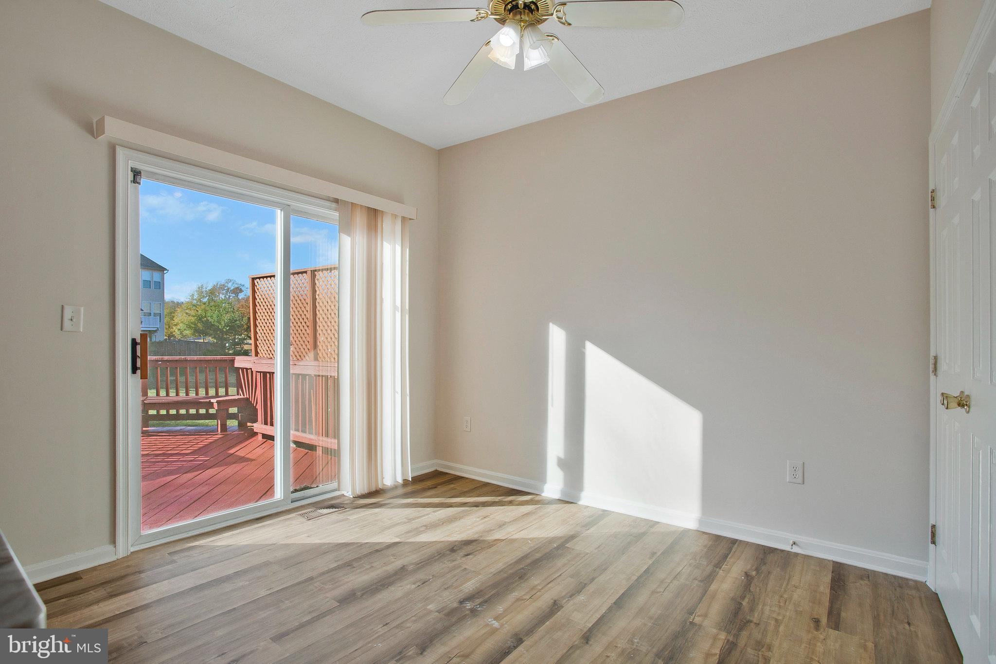 VISTA GARDENS PLAT 1> - Residential Lease