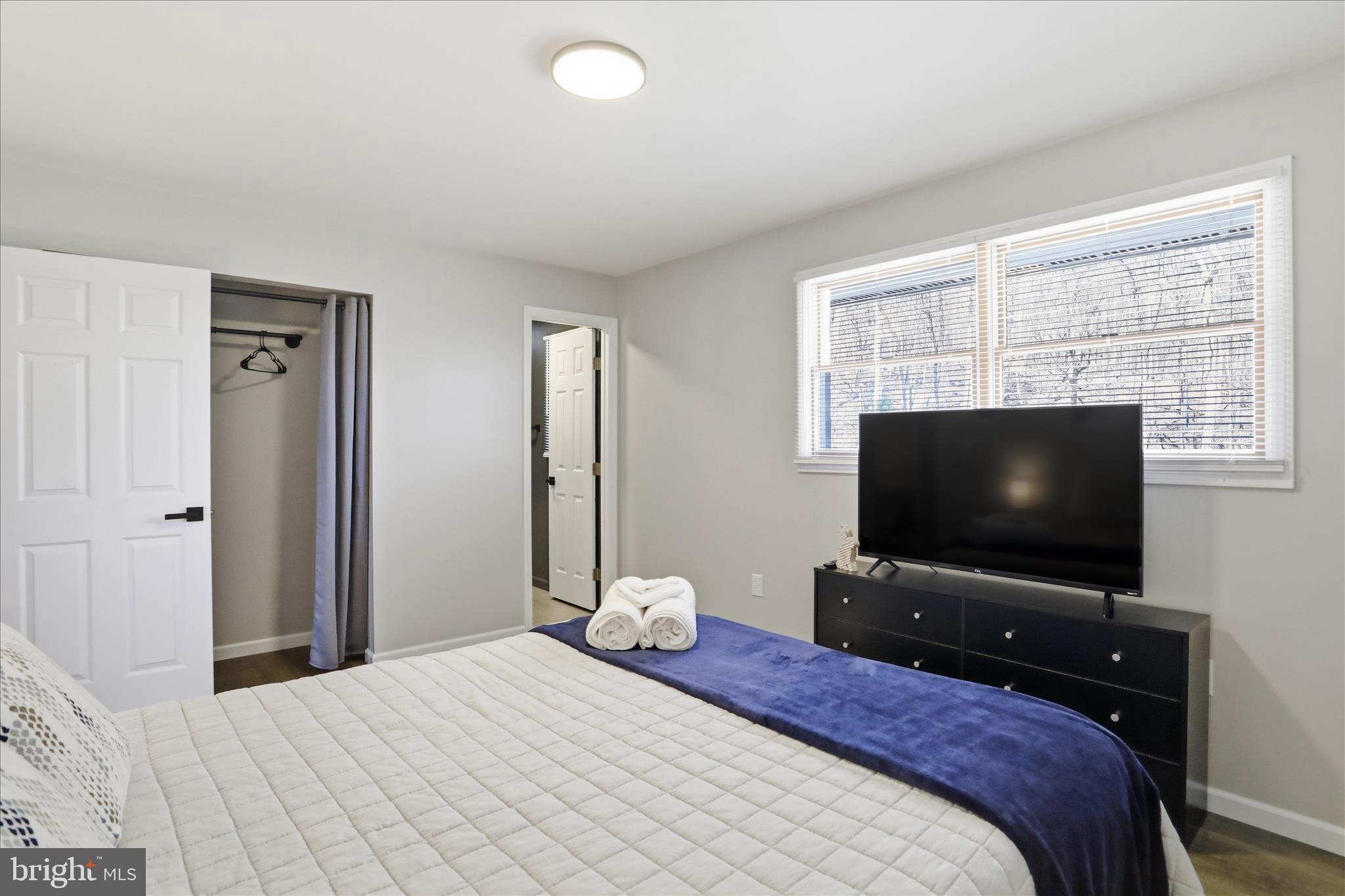 BOTANY WOODS - Residential