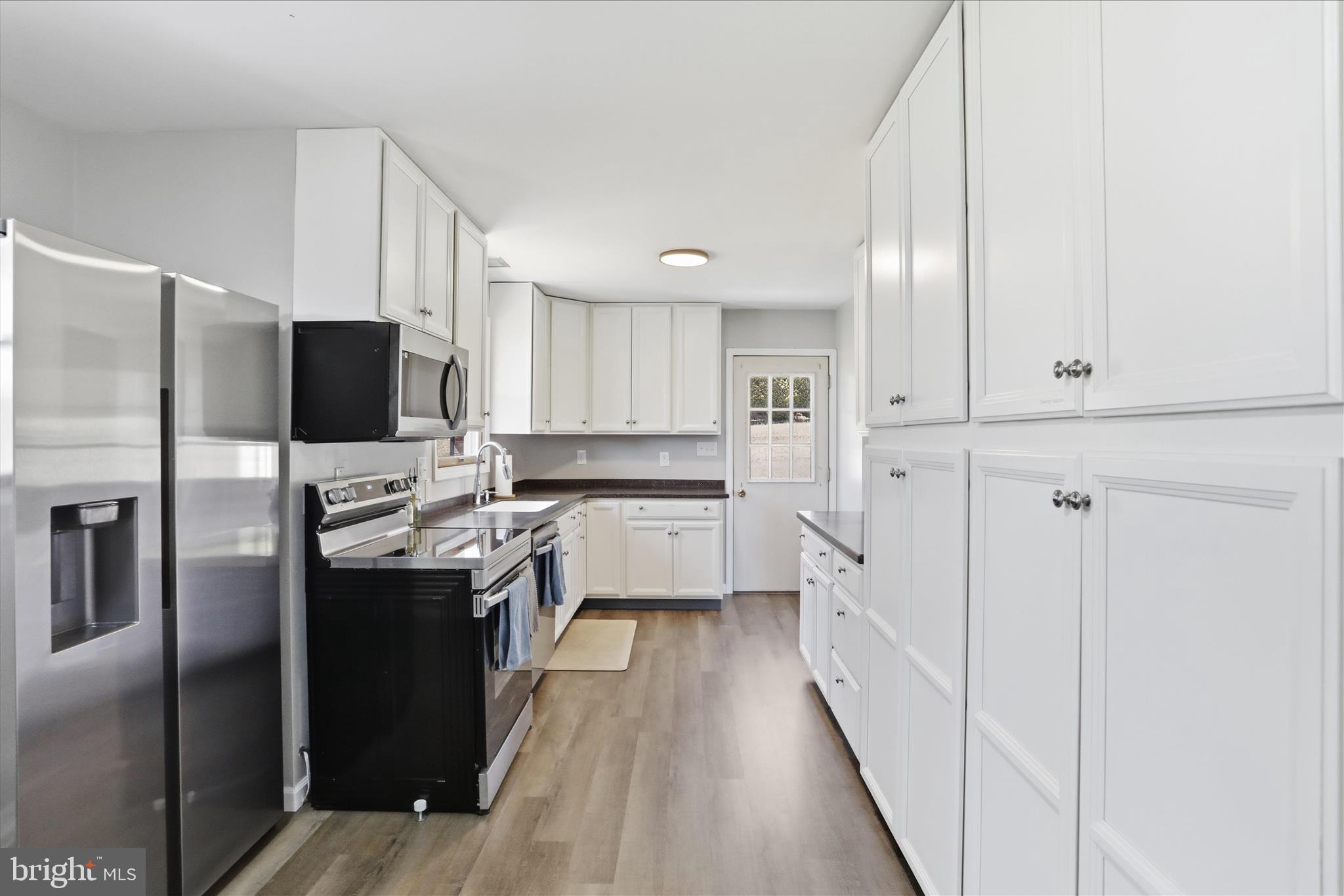 BOTANY WOODS - Residential