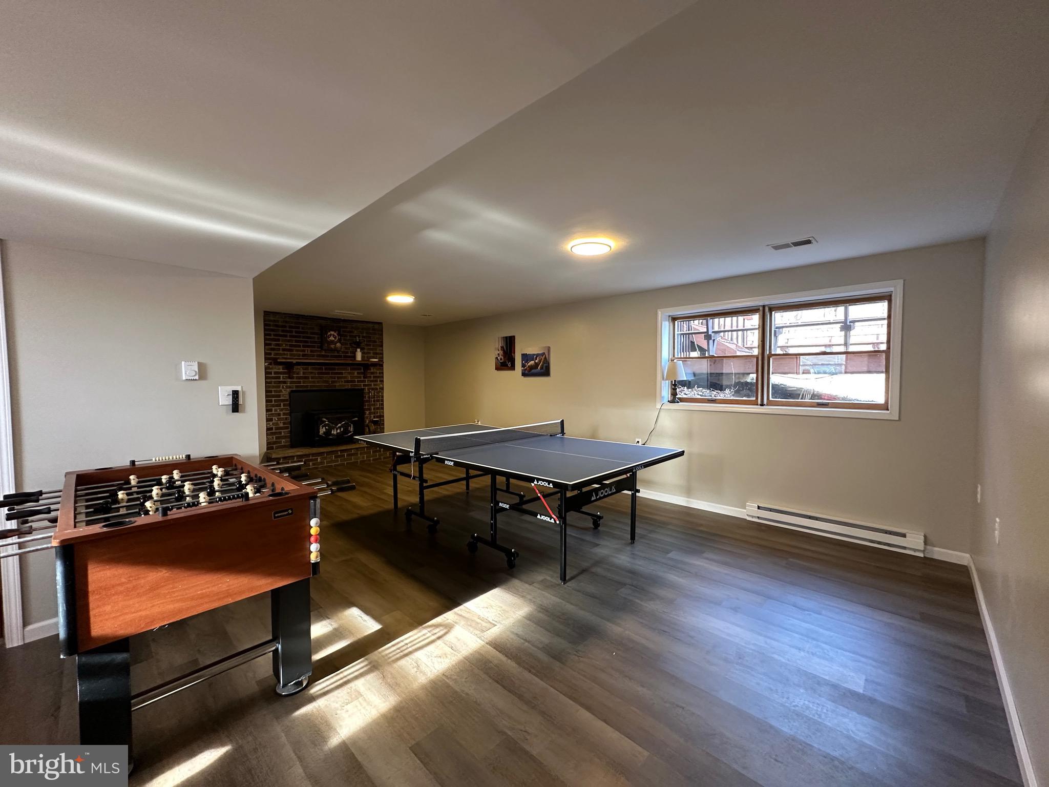 BOTANY WOODS - Residential