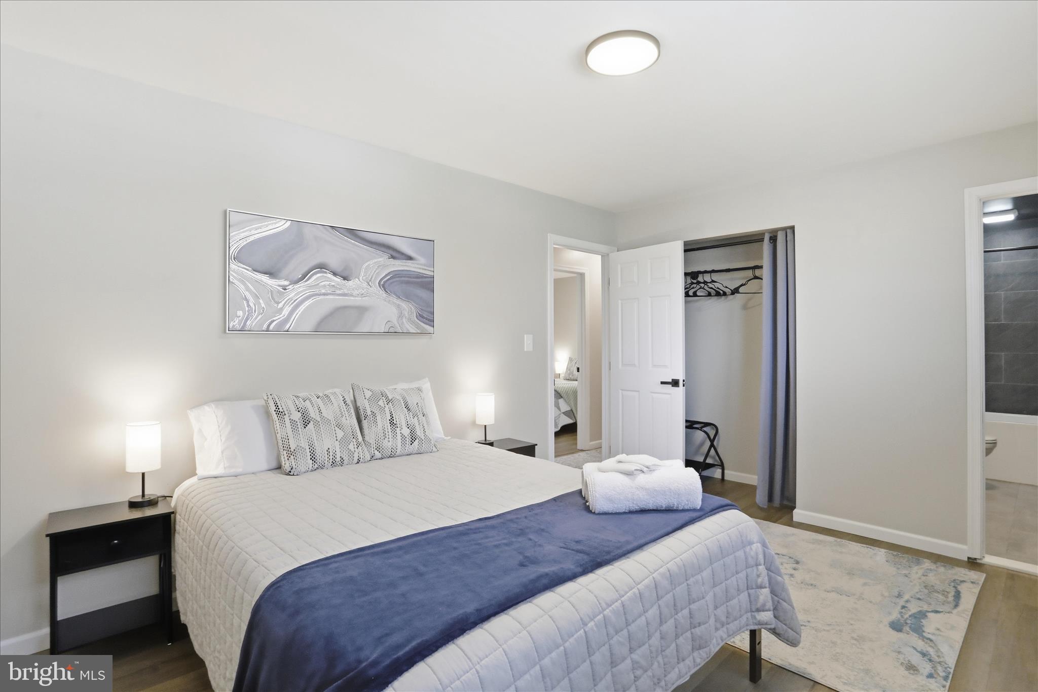 BOTANY WOODS - Residential