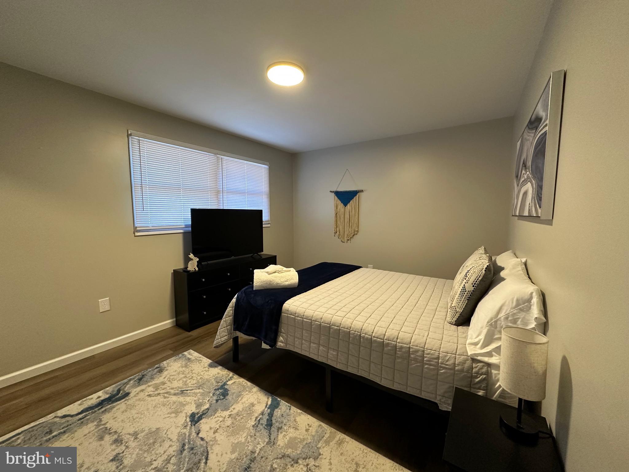 BOTANY WOODS - Residential