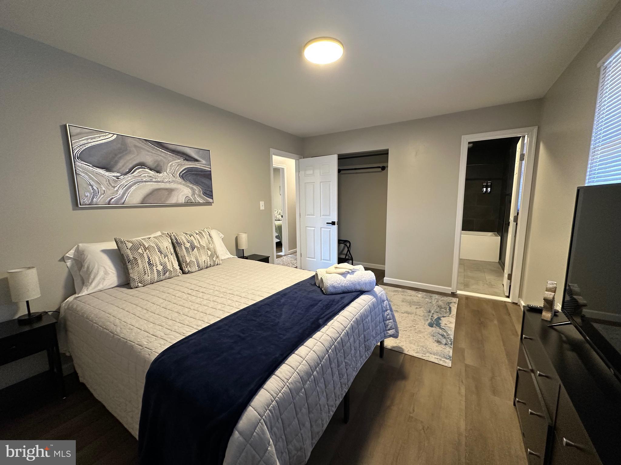 BOTANY WOODS - Residential