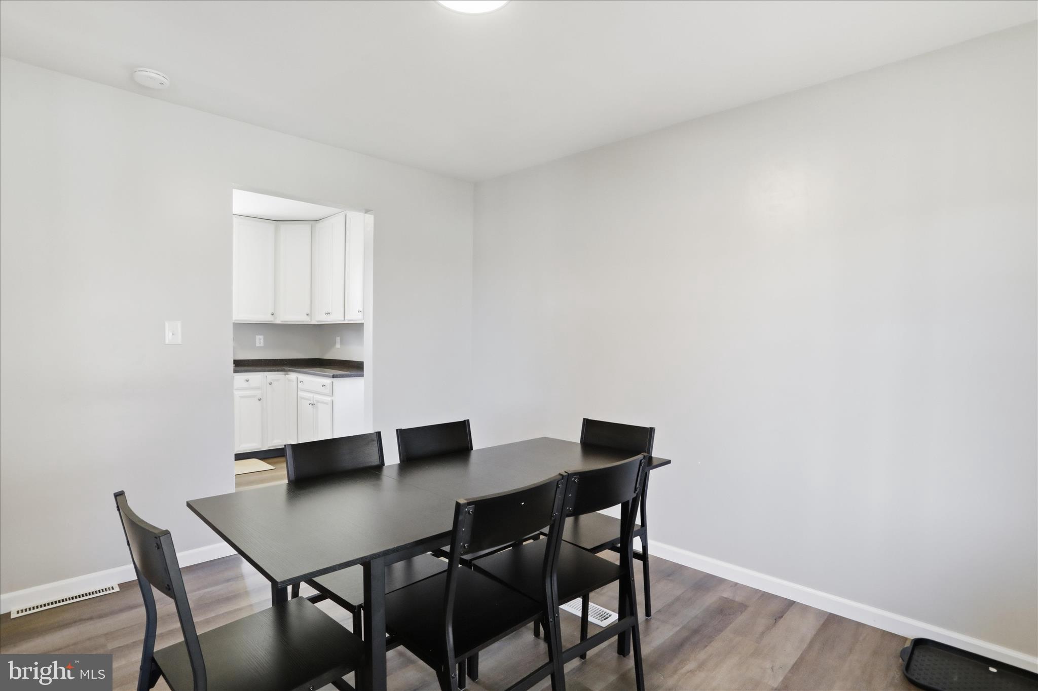 BOTANY WOODS - Residential