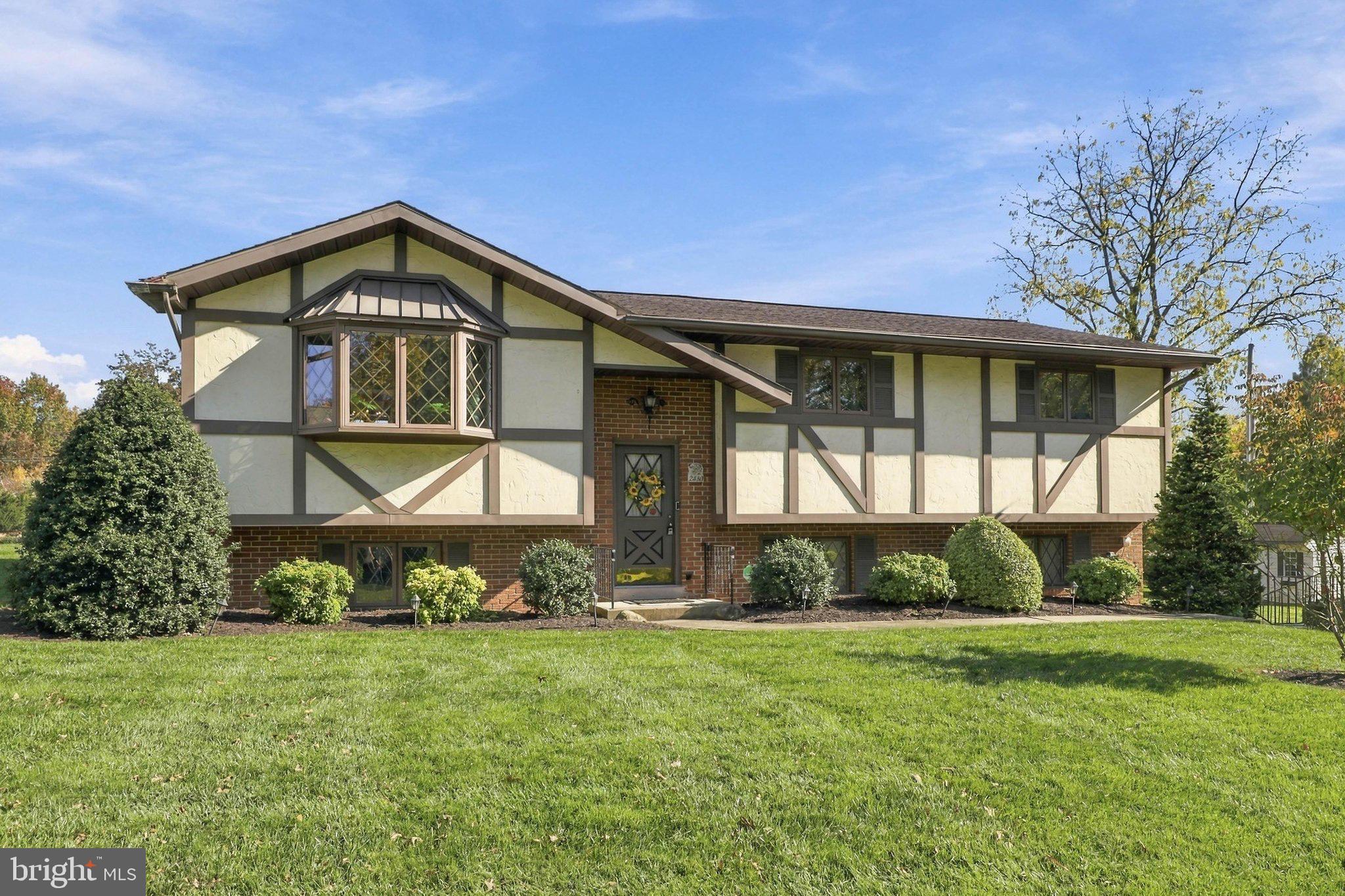 2430 BERKLEY ROAD