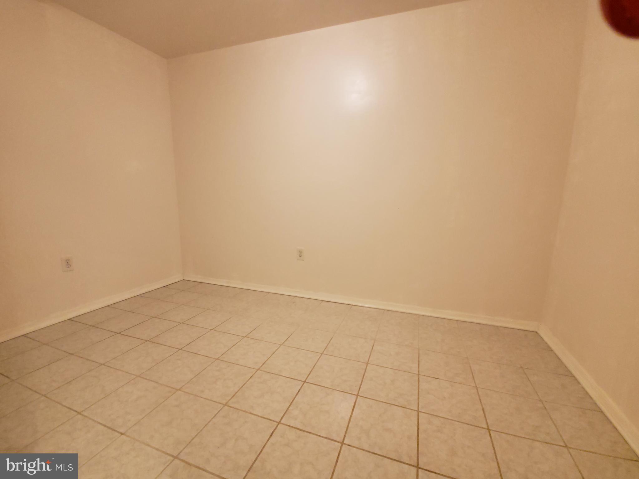 PARK GLEN HEIGHTS - Residential Lease