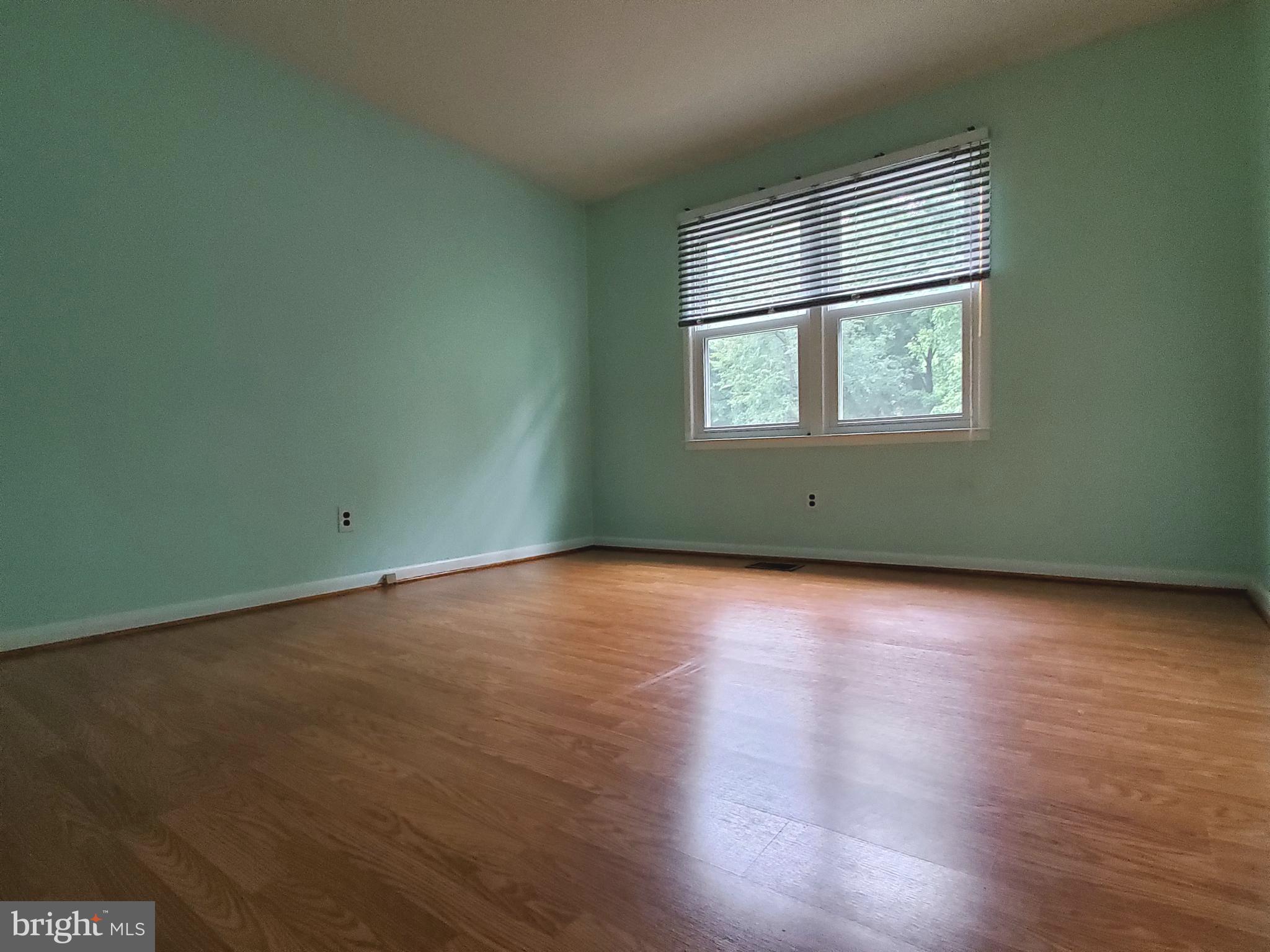 PARK GLEN HEIGHTS - Residential Lease