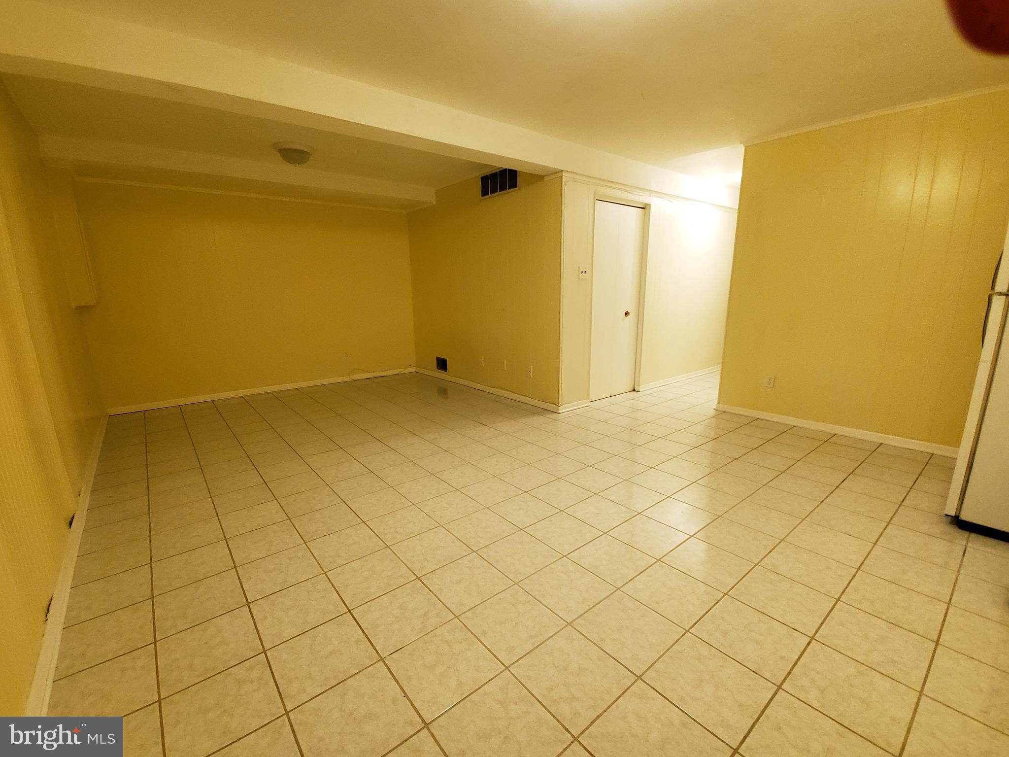 PARK GLEN HEIGHTS - Residential Lease