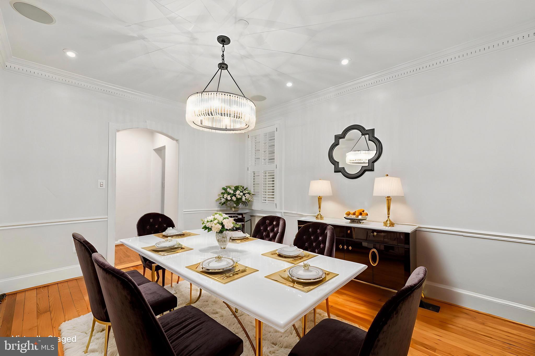 OLD TOWN ALEXANDRIA - Residential