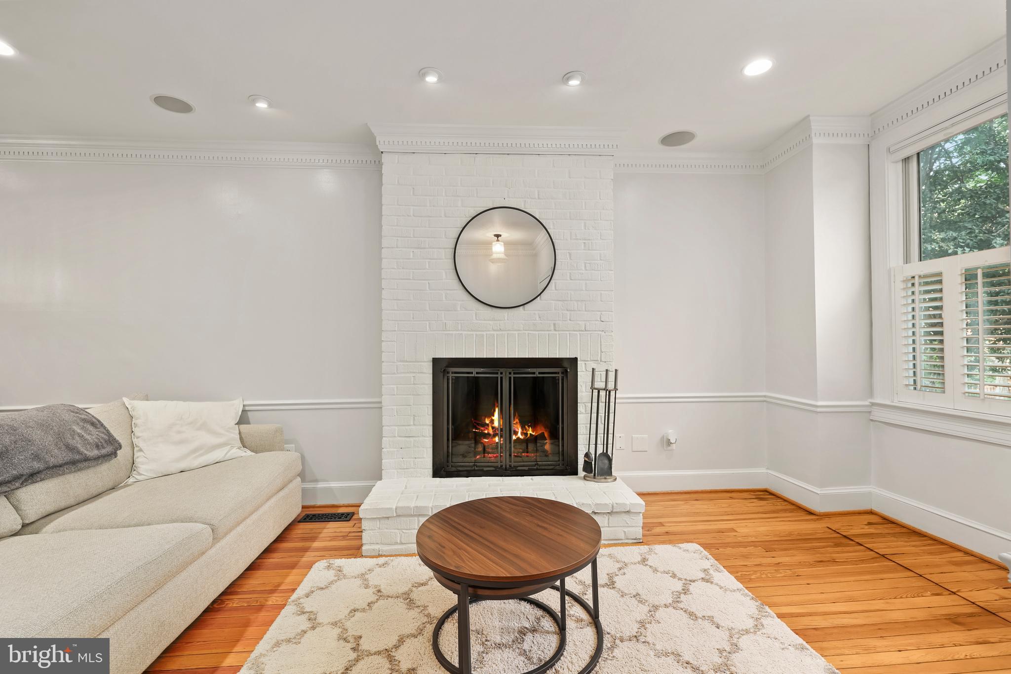 OLD TOWN ALEXANDRIA - Residential