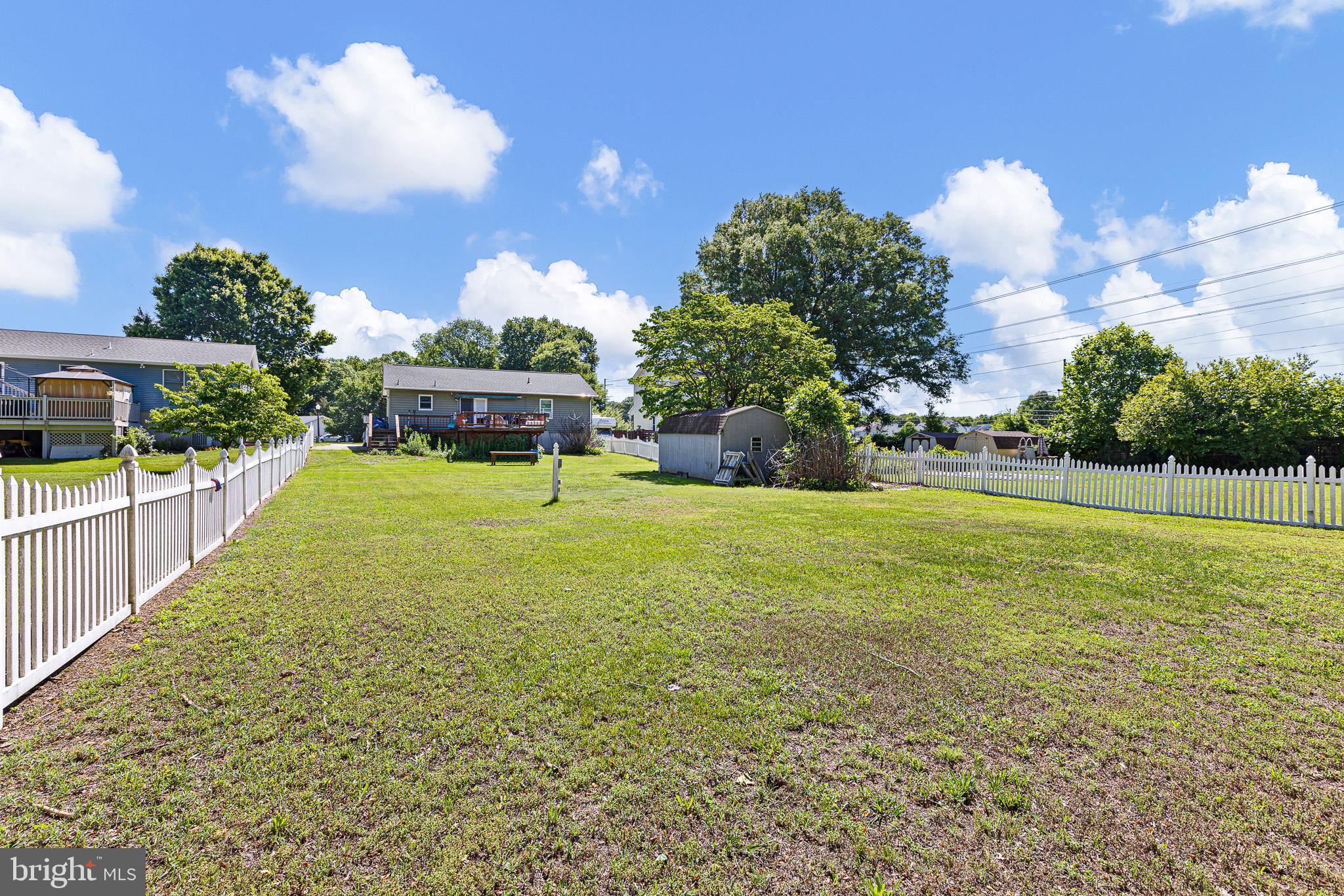 3004 ROSETREE LANE
