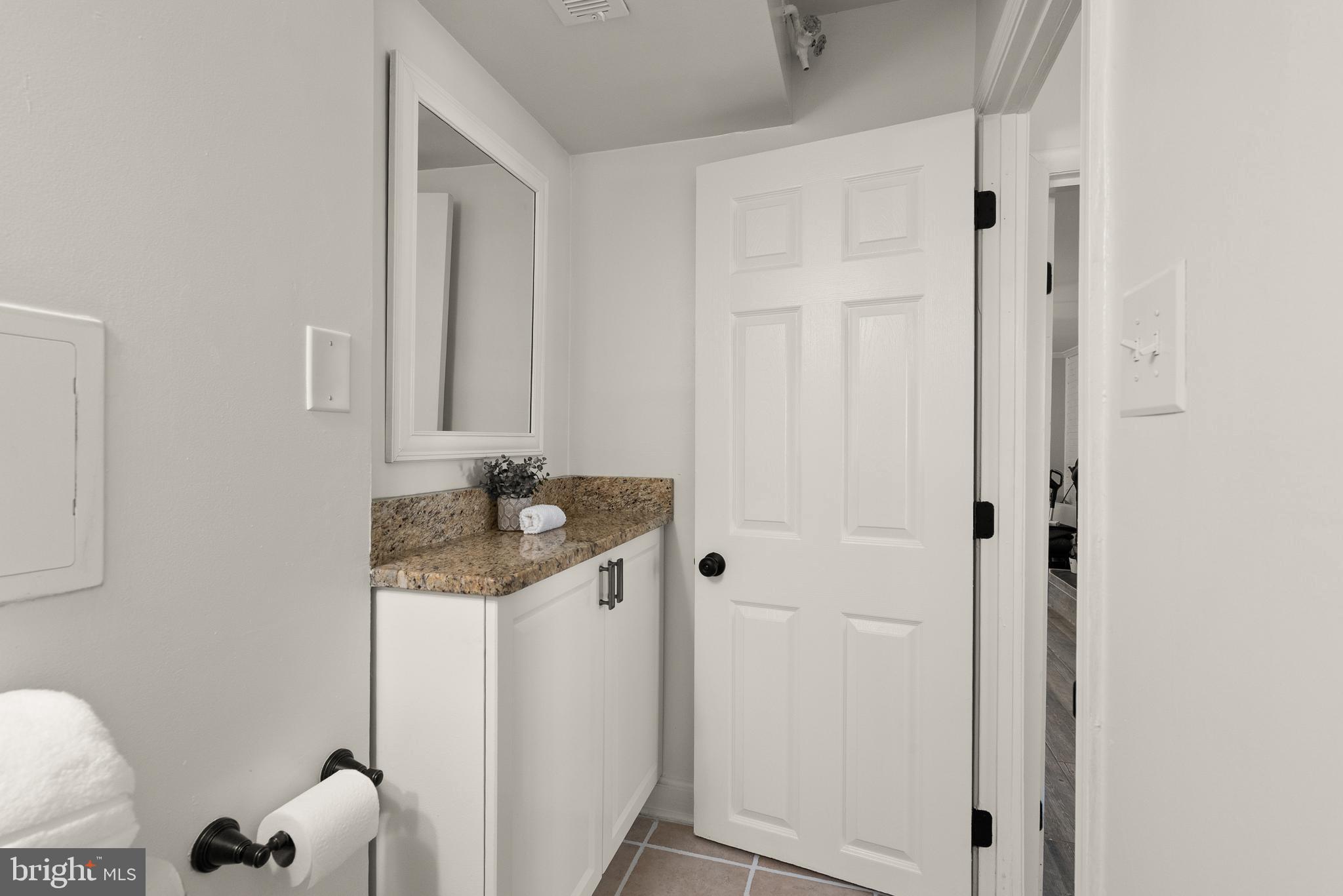 BROOKFIELD - Residential