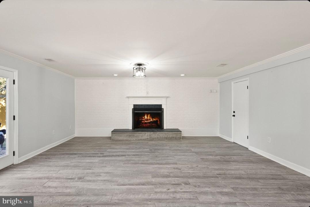 BROOKFIELD - Residential