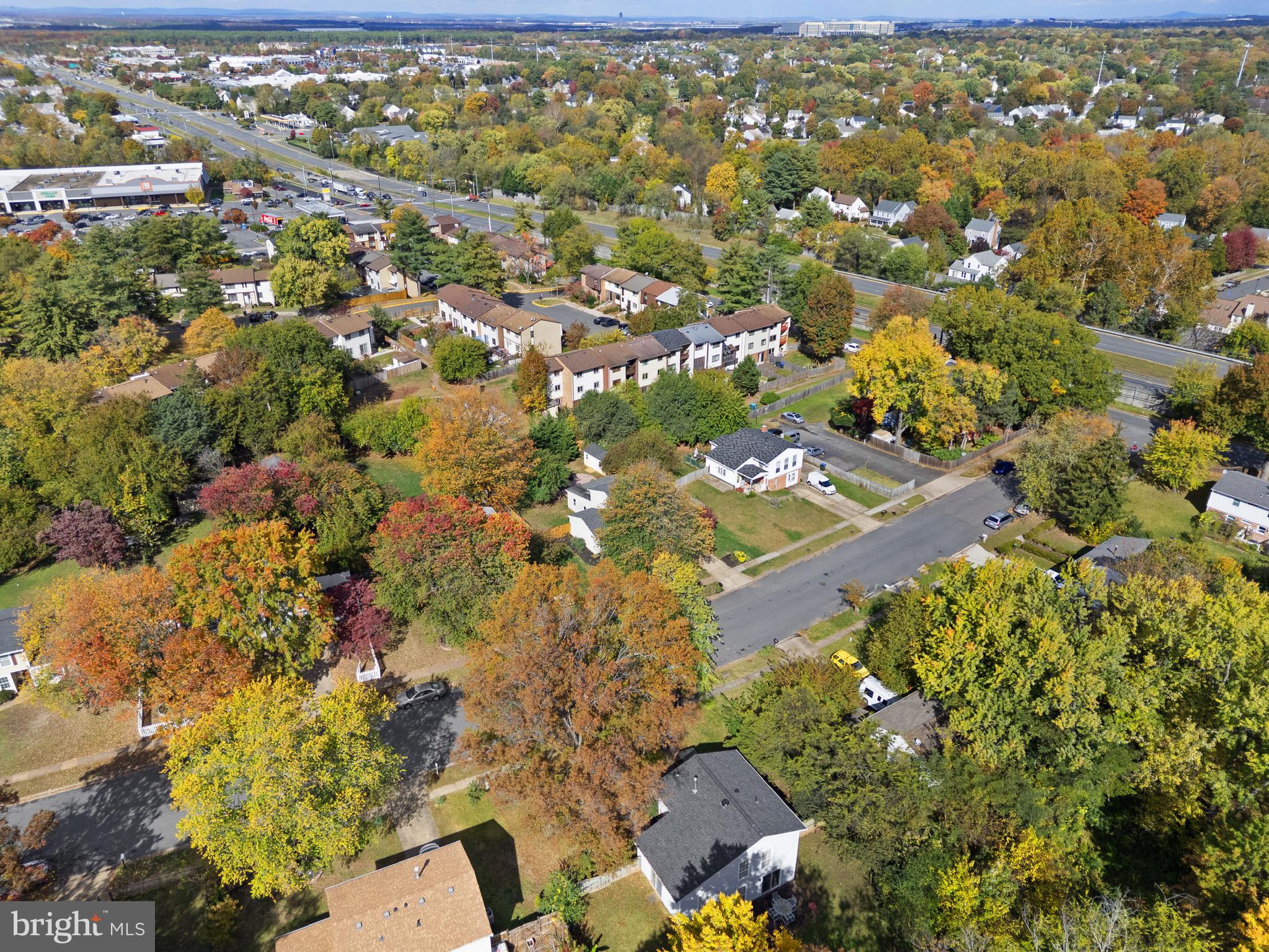 BROOKFIELD - Residential