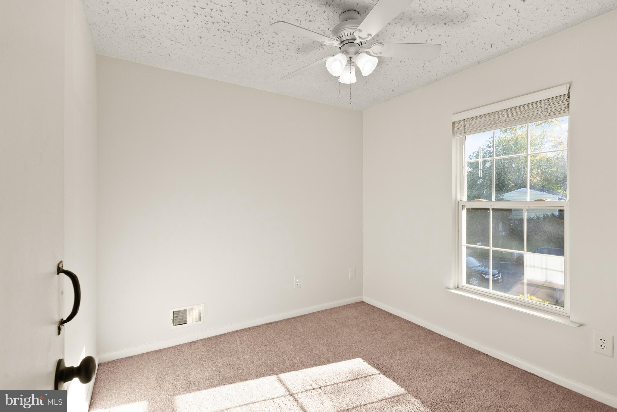 BROOKFIELD - Residential