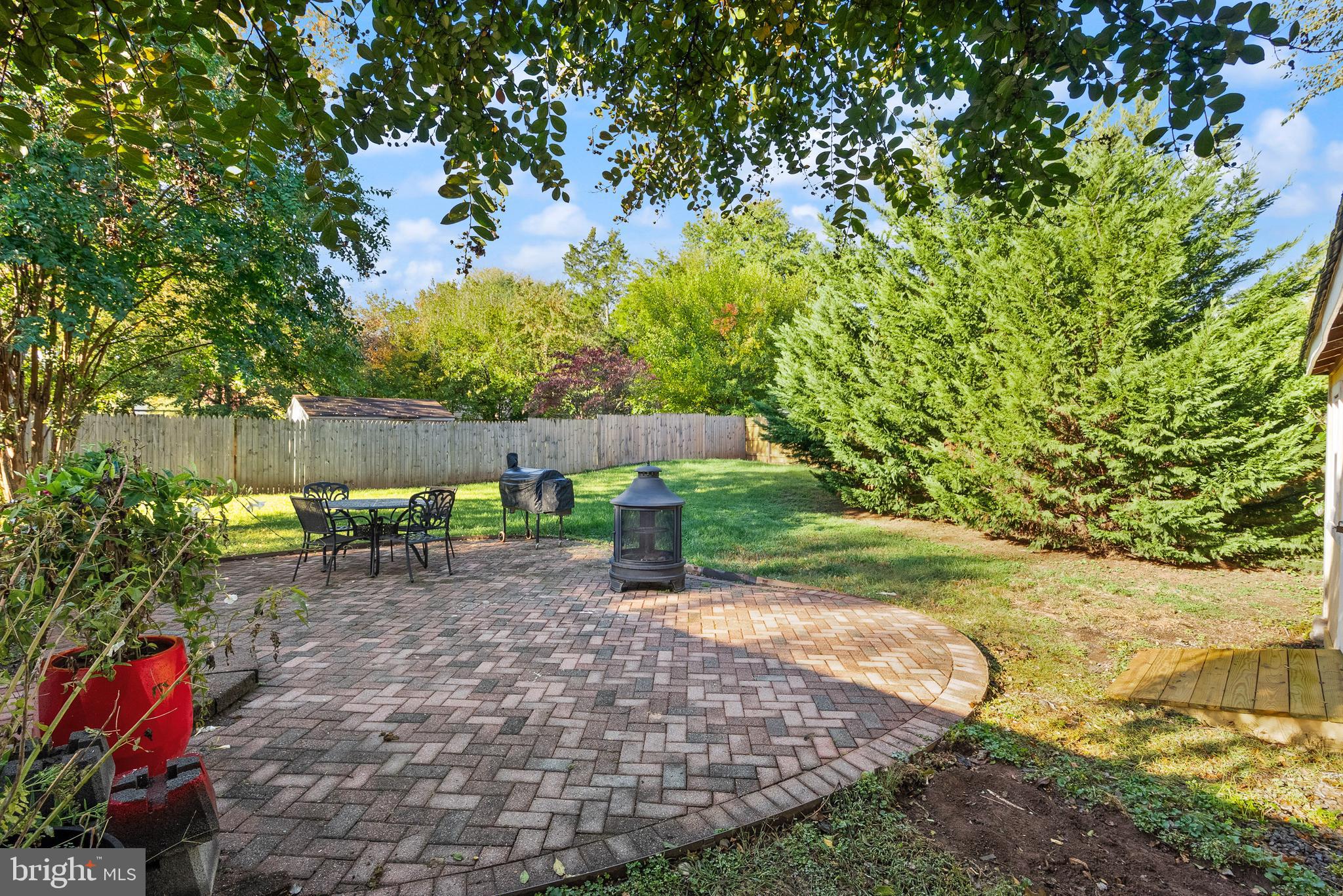 BROOKFIELD - Residential