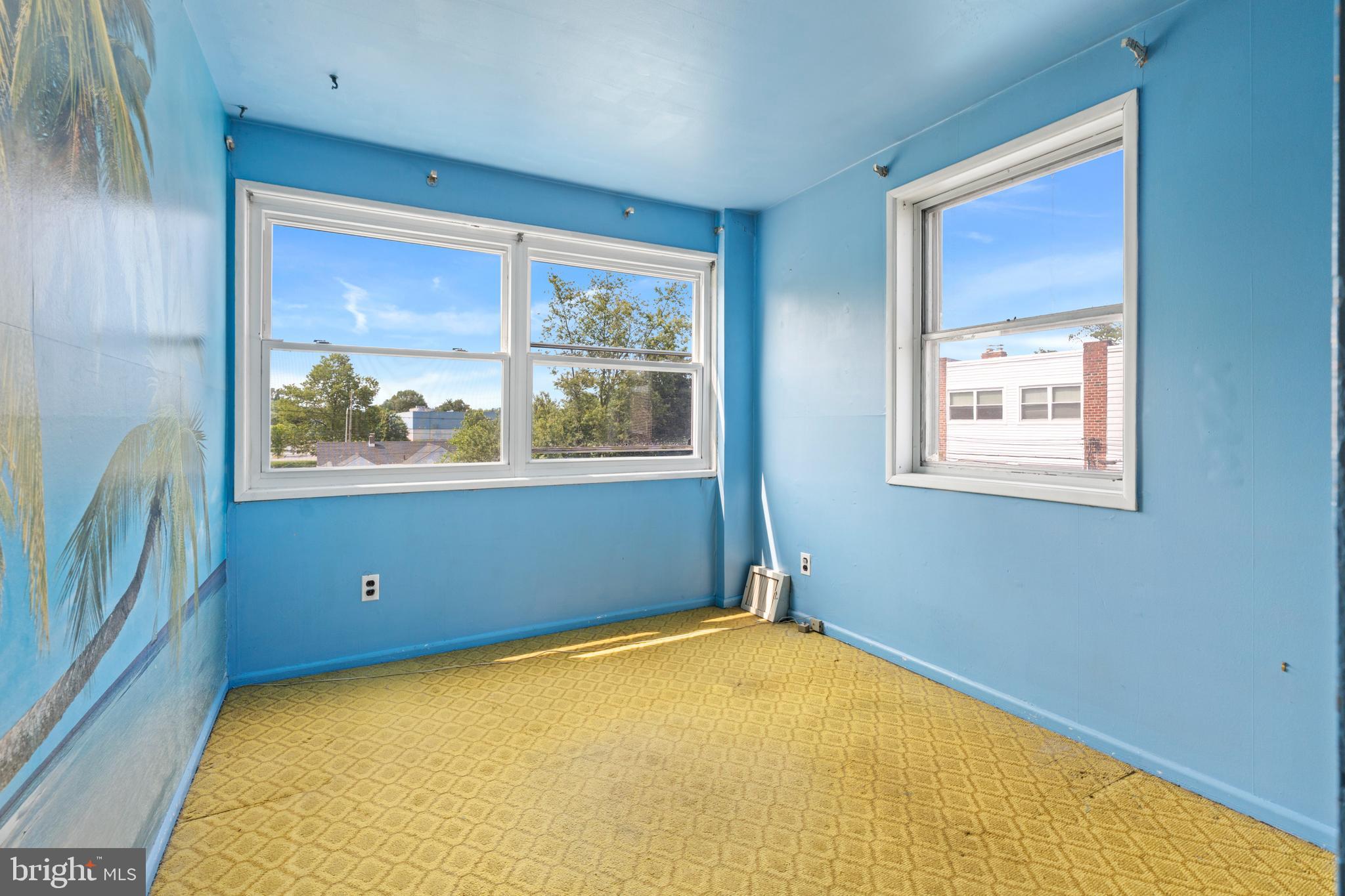 PHILADELPHIA (NORTHEAST) - Residential