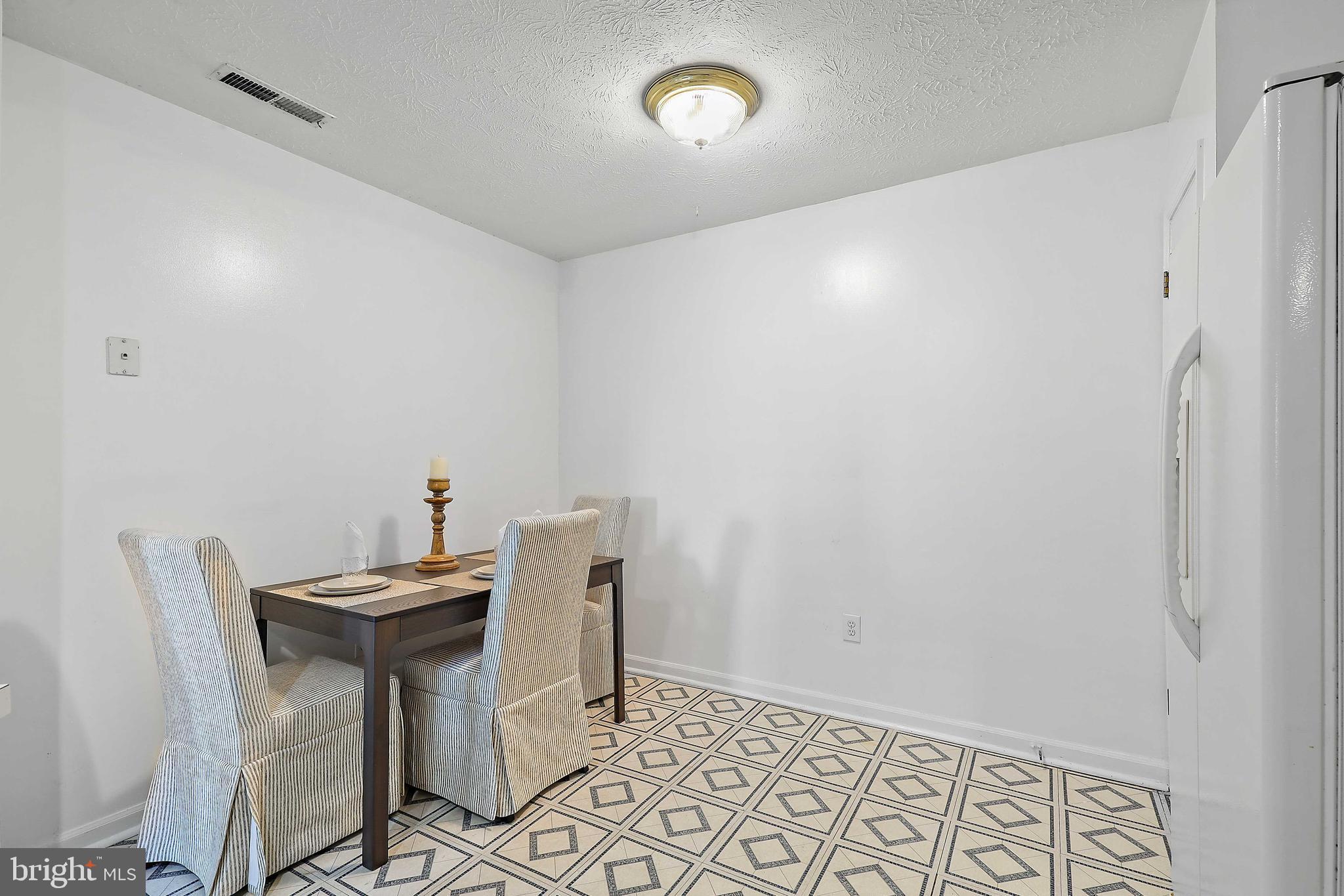 THE VILLAGE SOUTHFIELD - Residential