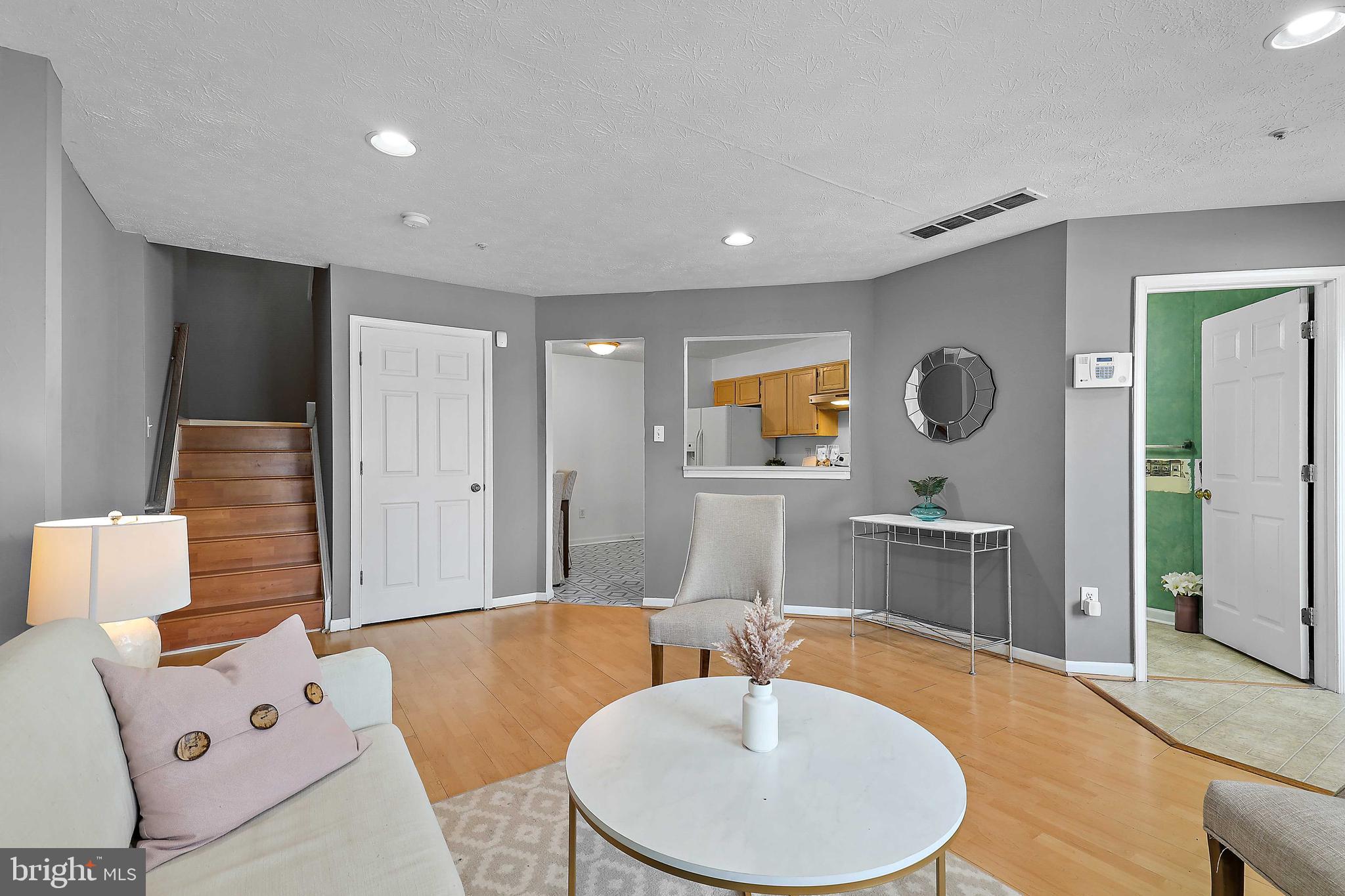 THE VILLAGE SOUTHFIELD - Residential