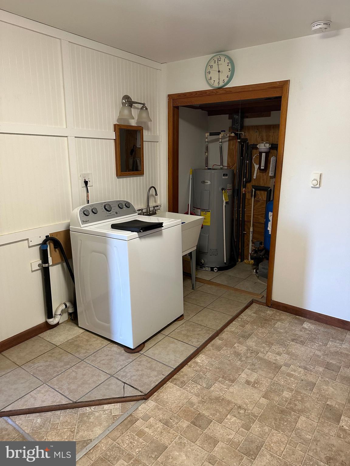 LITTLE BRITAIN - Residential