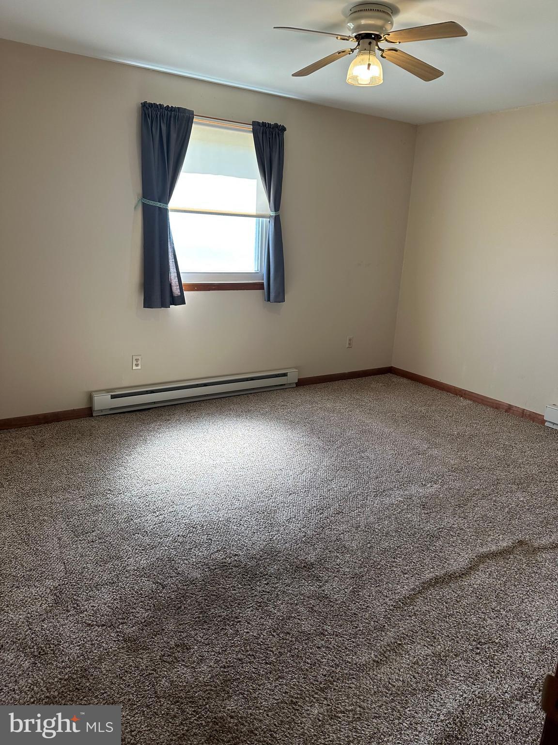 LITTLE BRITAIN - Residential