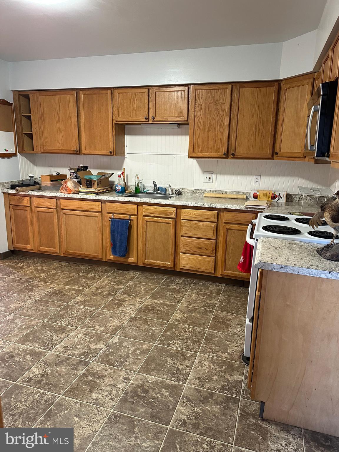 LITTLE BRITAIN - Residential