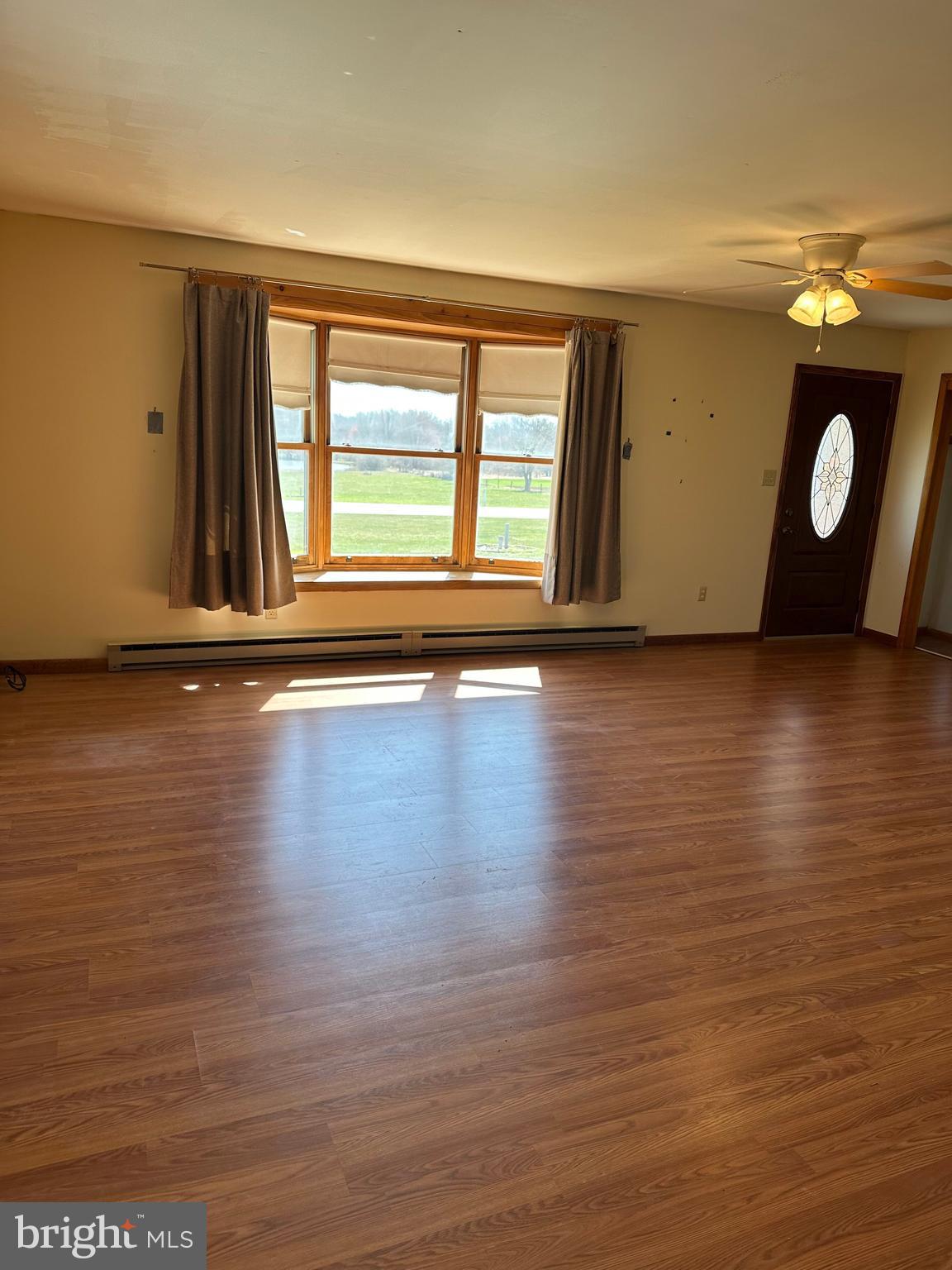 LITTLE BRITAIN - Residential