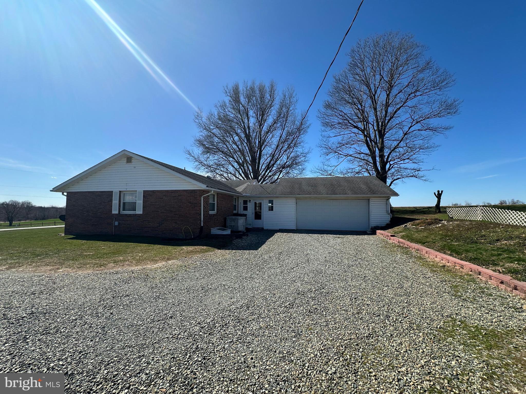 LITTLE BRITAIN - Residential