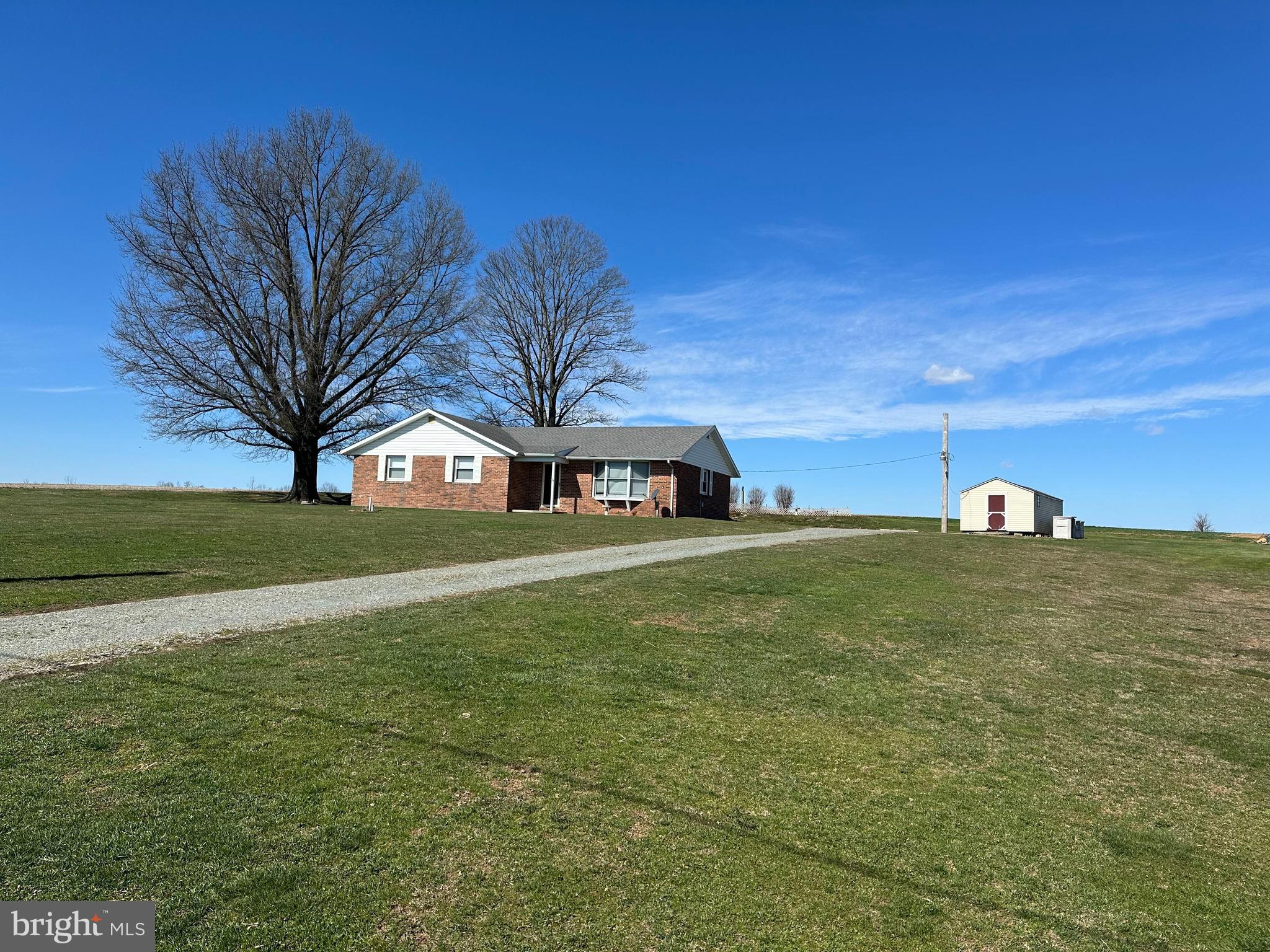 LITTLE BRITAIN - Residential