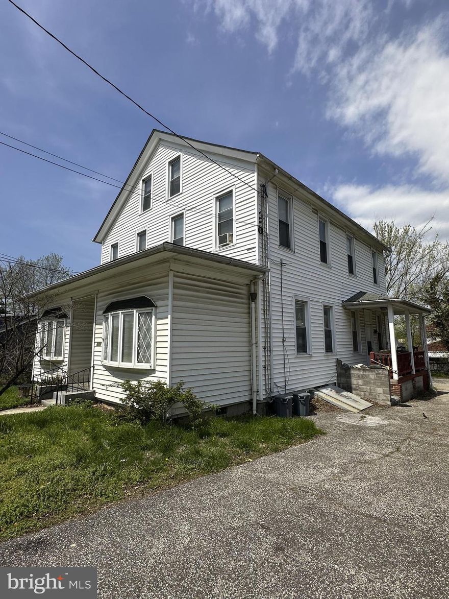 Wonderful opportunity to own 4 units with a great unit mix in Halethorpe! Individually metered for gas and electric, 4 separate entrances, coin laundry, and room to add value and increase NOI through renewals and renovations. 

There are 2 - 1bd/1bth units and 2 - 2bd/1bth units. In place tenants have been at the property for many years and have signed extensions through 2025 and 2026. The property has been well maintained over the years and had its first vacancy in over 8 years. The unit is in good condition and requires minimal work to prepare for leasing to a new resident. 

Rents:
1A - 2bd/1bth - leased for $1150/mo
1B - 2bd/1bth - leased for $1175/mo
2A - 1bd/1bth - vacant
2B - 1bd/1bth - leased for $1,100/mo

Plenty of on-site parking and great access for residents to the Marc Station, Route 1 and 695. 

Good history of renting and potential to be a stable long term investment for the next owner.