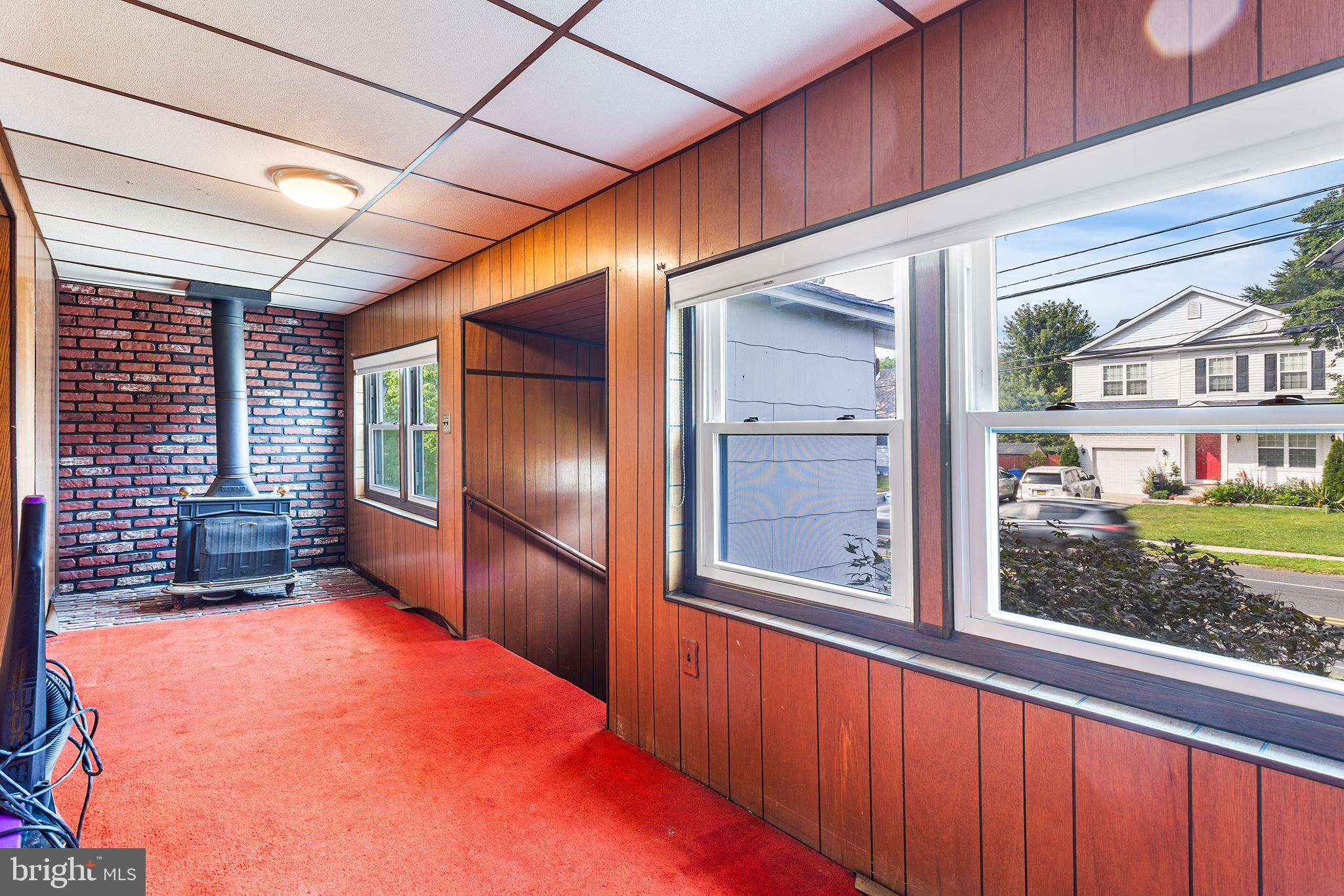 131 S LENOLA ROAD