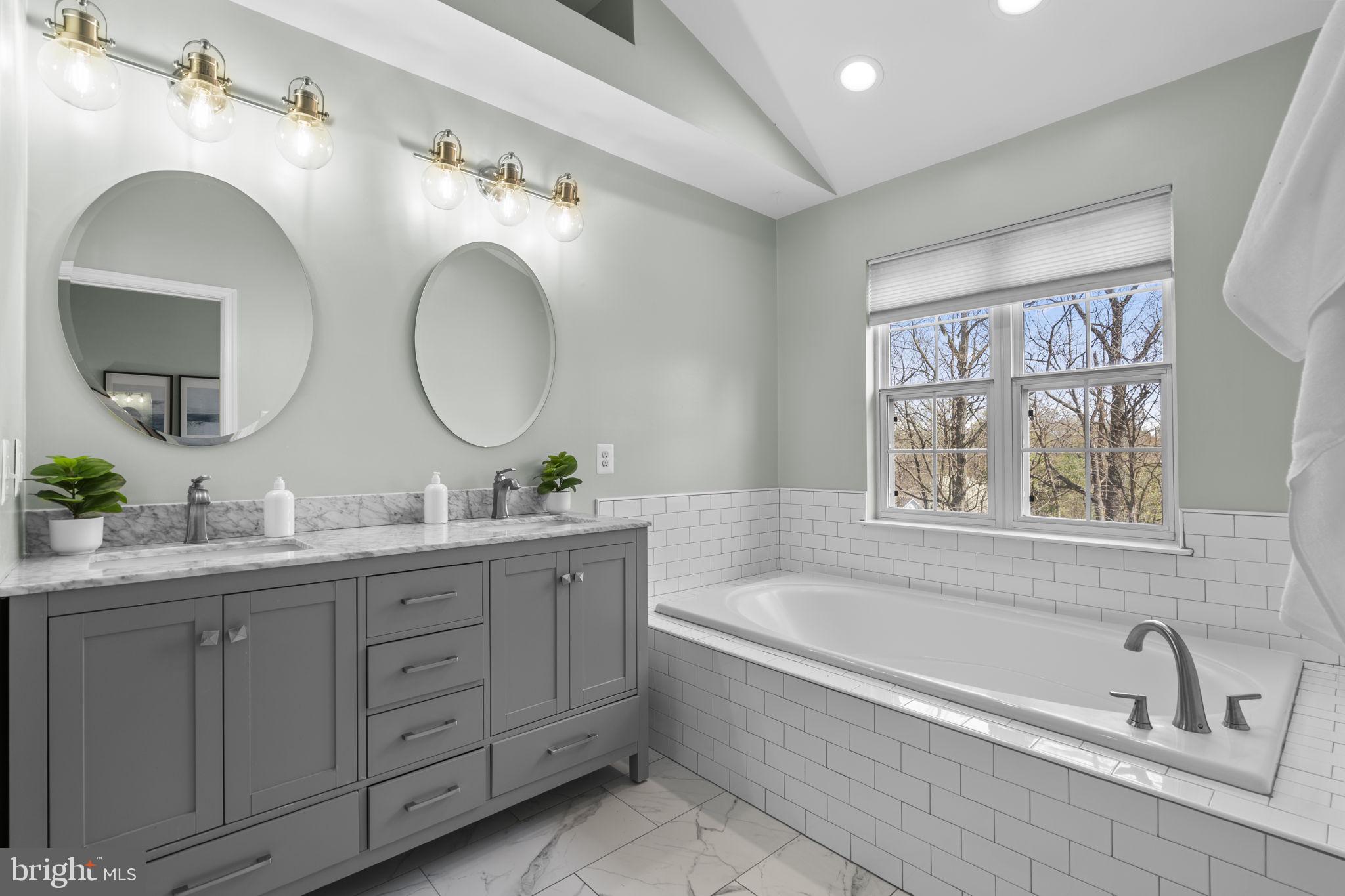 WILLOWOOD - Residential