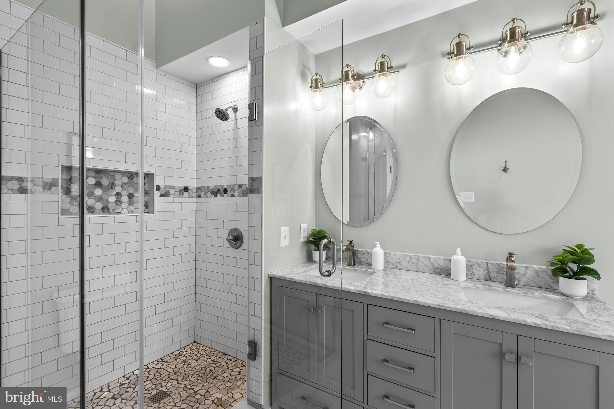 WILLOWOOD - Residential