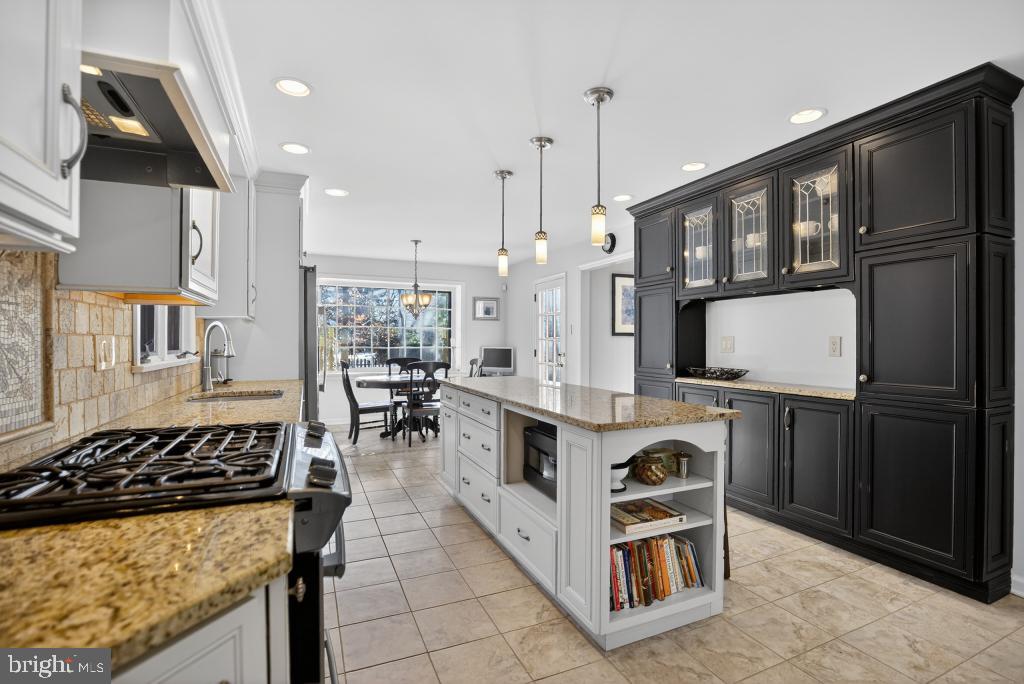 1760 TEAROSE LANE