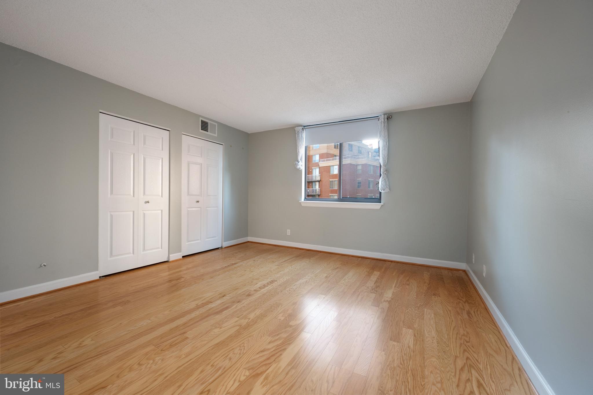 3800 FAIRFAX DRIVE 501