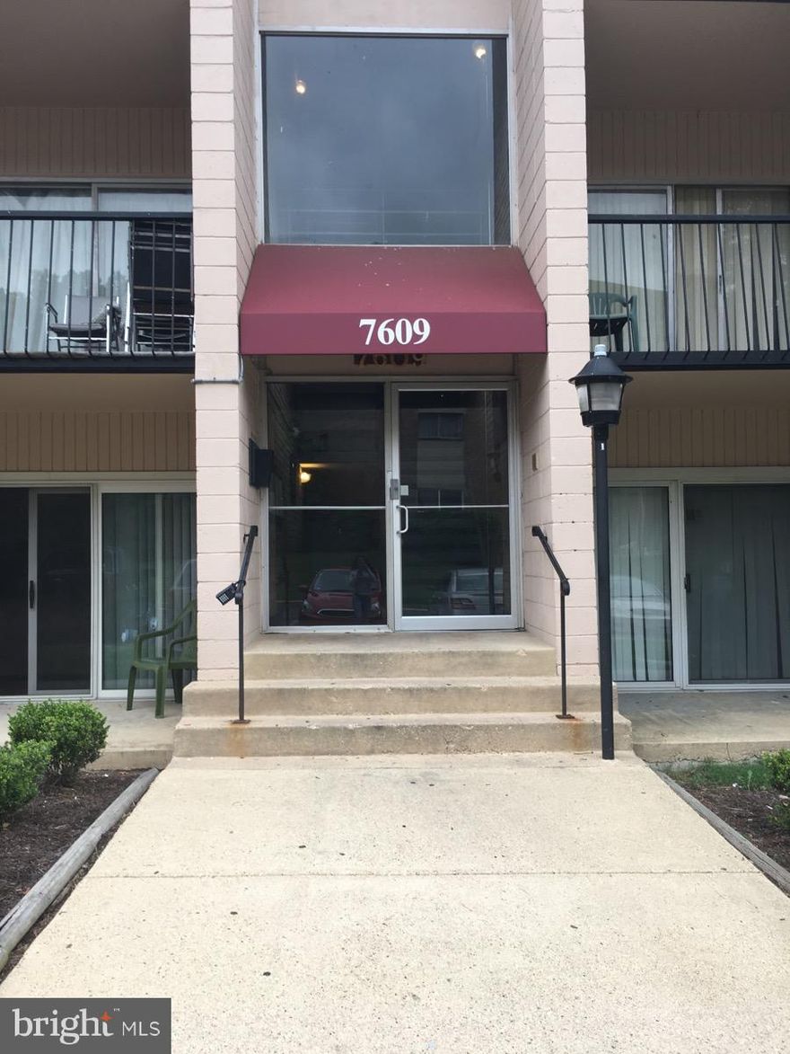 TWO BR, TERRACE LEVEL UNIT. BRAND NEW PATIO DOOR. FRESH PAINT & MORE.THIS UNIT IS ALREADY WIRED FOR ALARM.HURRY SHOULD SELL FAST. Buys has to buy HOA/condo docs and provide the details for the association.
