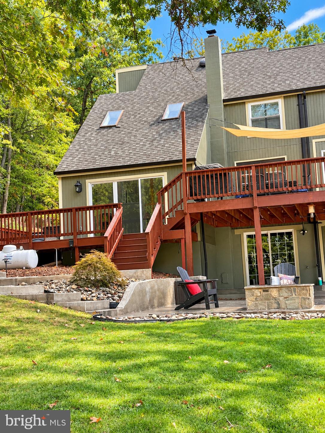 203 FAIRWAY CIRCLE