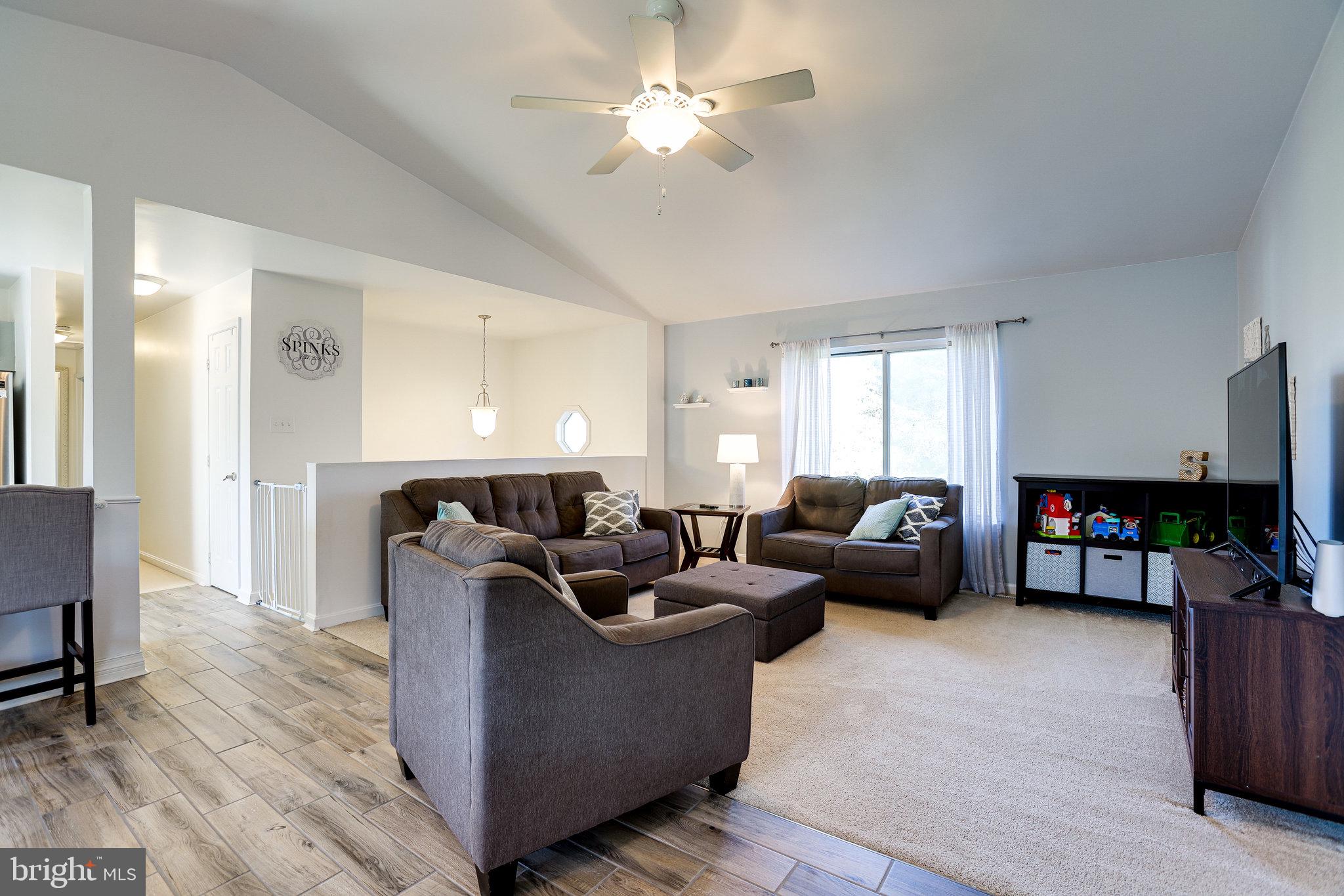 CEDAR KNOLLS - Residential