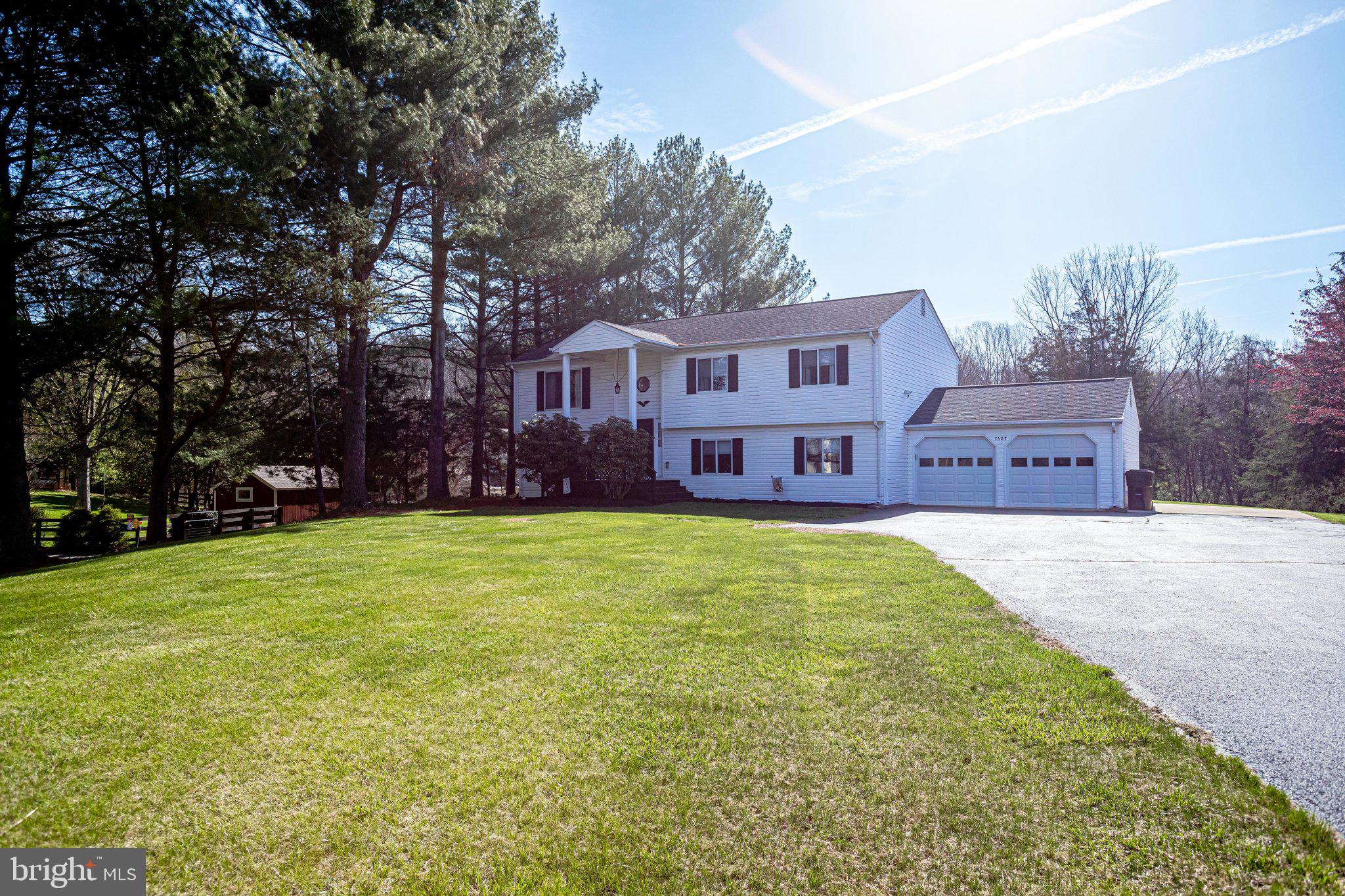 CEDAR KNOLLS - Residential