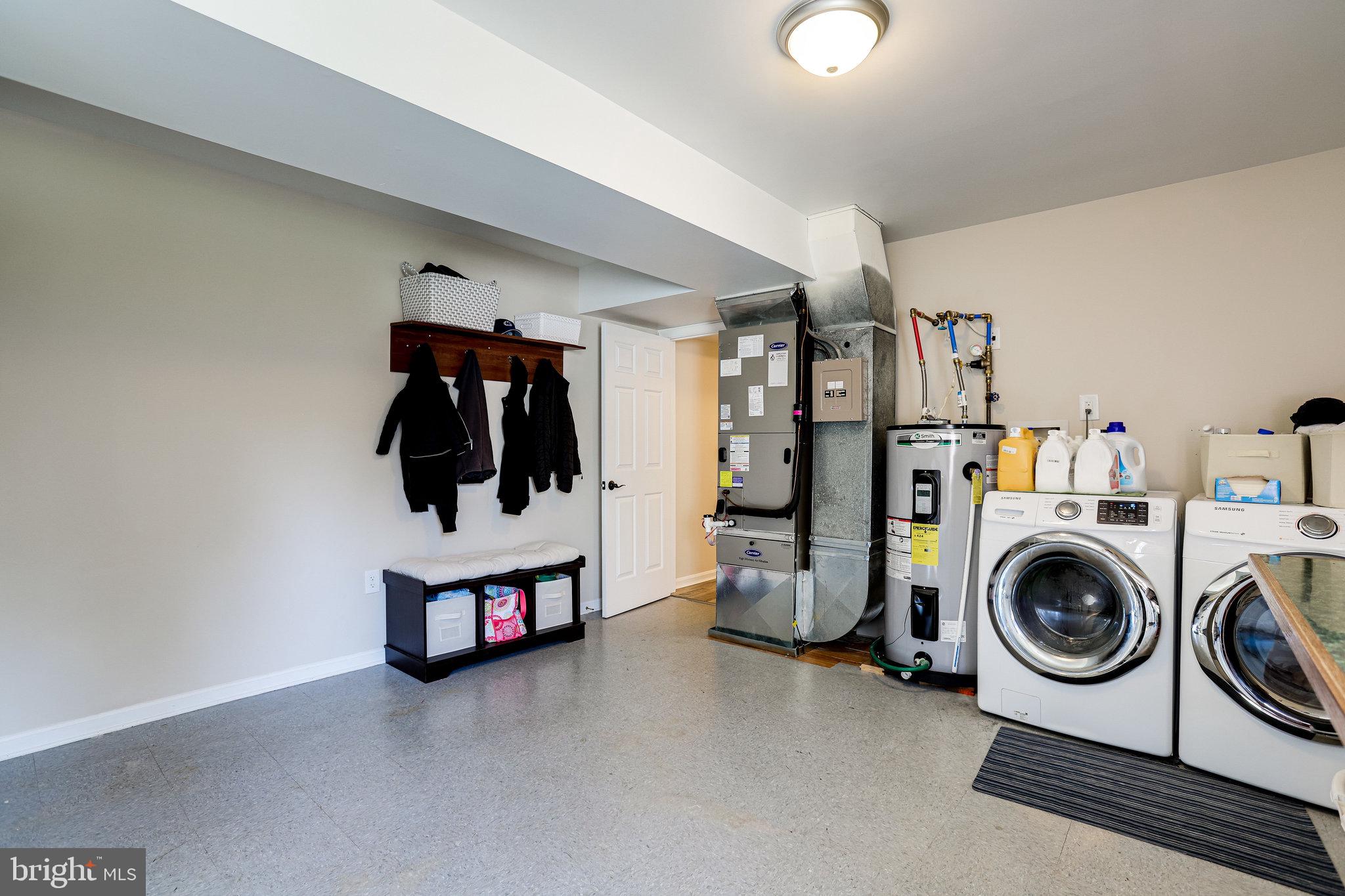 CEDAR KNOLLS - Residential