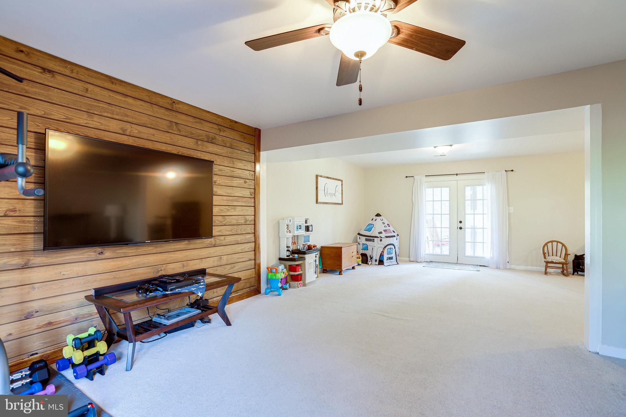 CEDAR KNOLLS - Residential