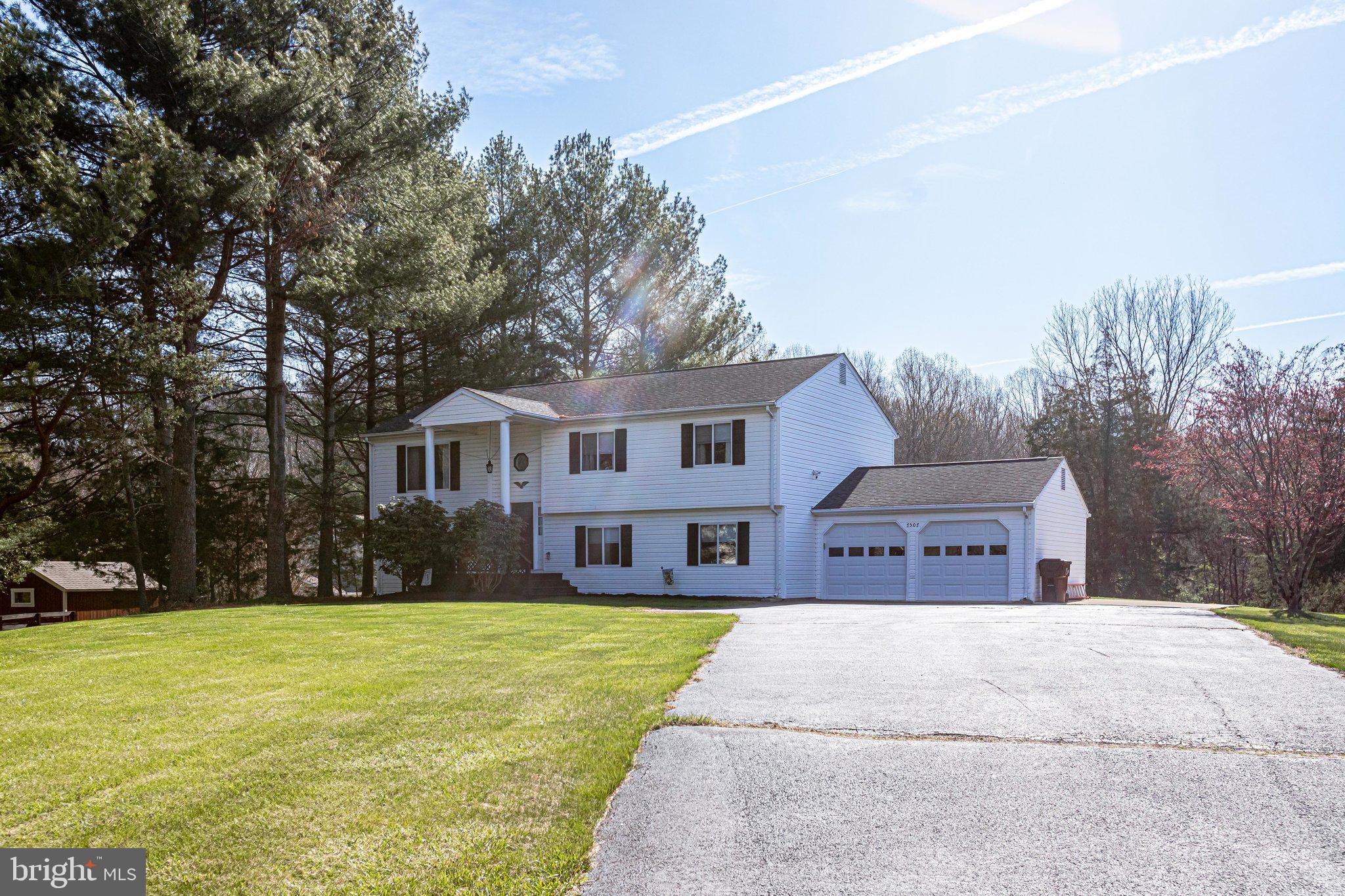 CEDAR KNOLLS - Residential